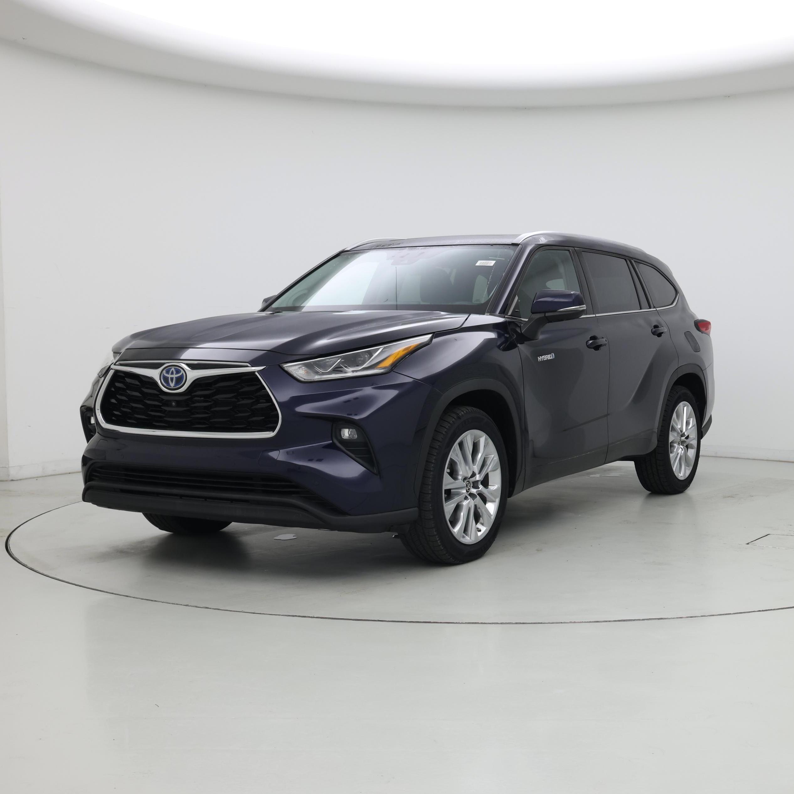 Thumbnail: 2021 Toyota Highlander - 4