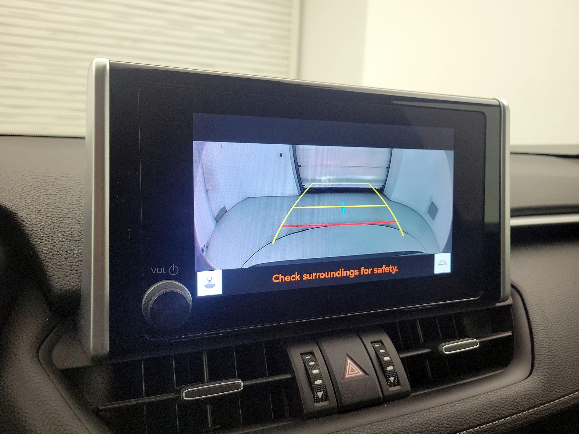 Thumbnail: 2023 Toyota RAV4 - 14