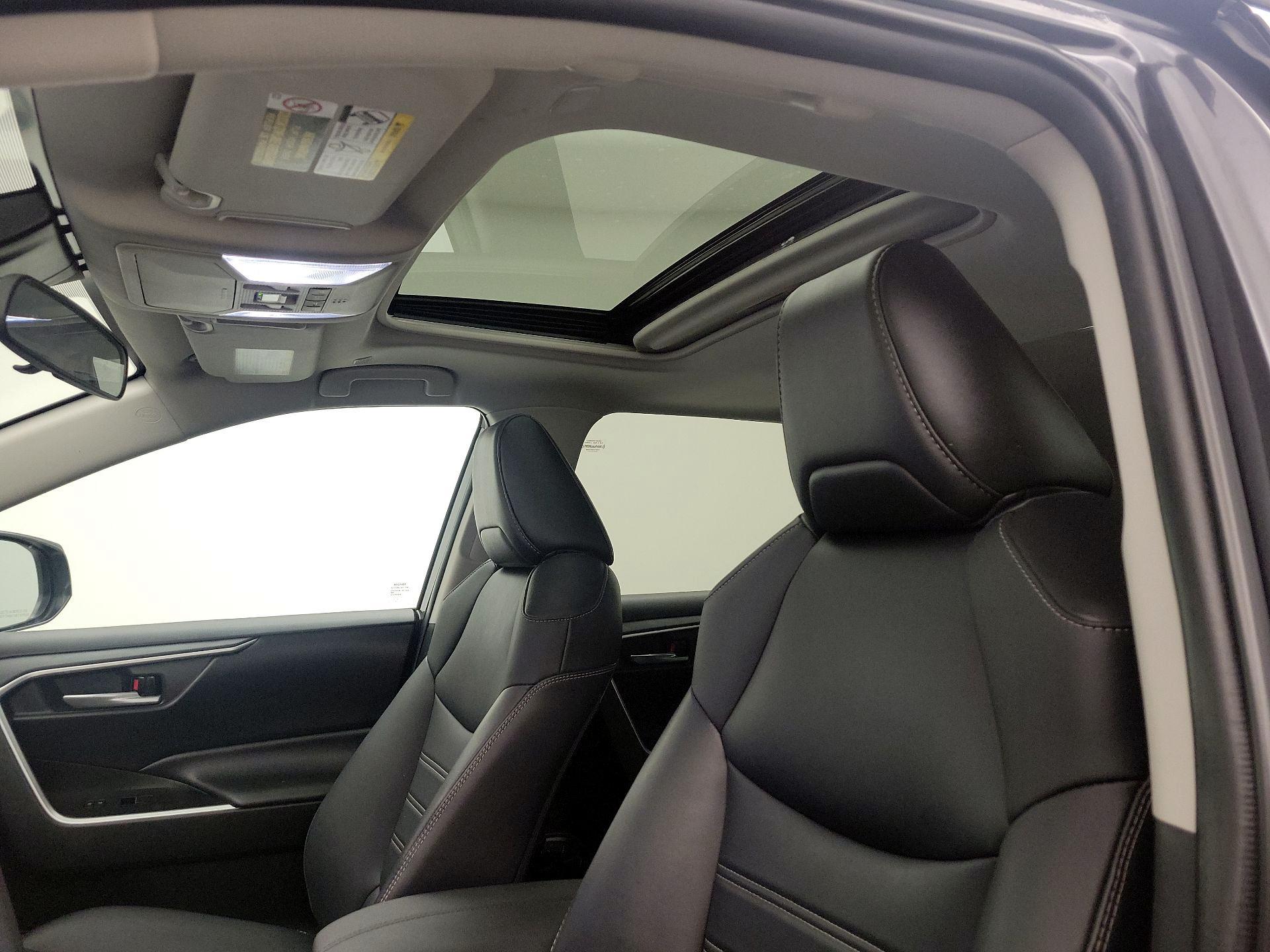 Thumbnail: 2023 Toyota RAV4 - 19