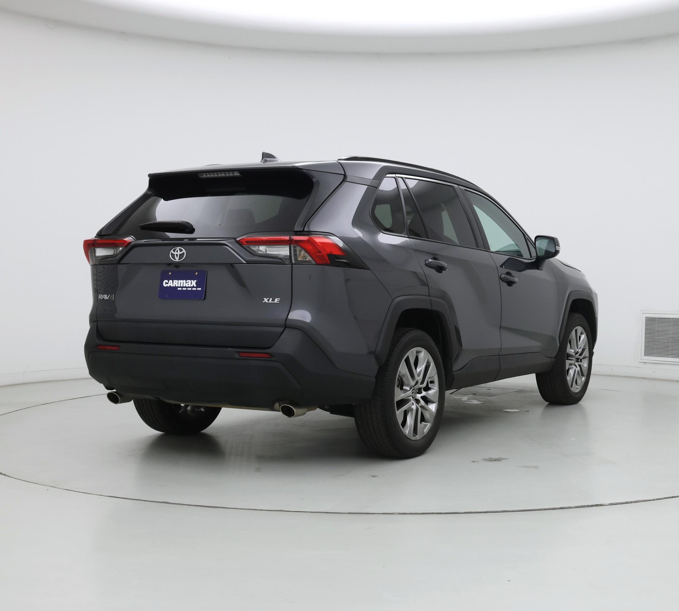 Thumbnail: 2023 Toyota RAV4 - 8