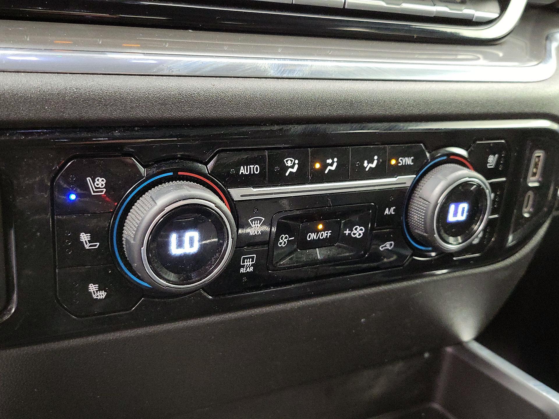 Thumbnail: 2023 Chevrolet Silverado 1500 - 16