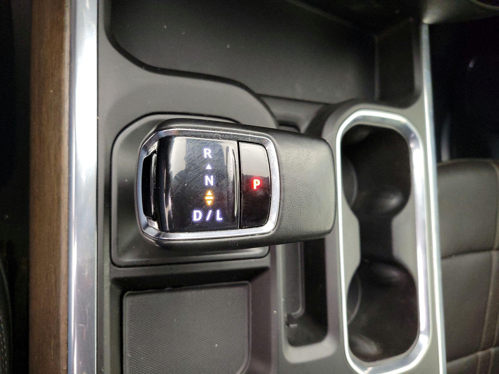 Thumbnail: 2023 Chevrolet Silverado 1500 - 17