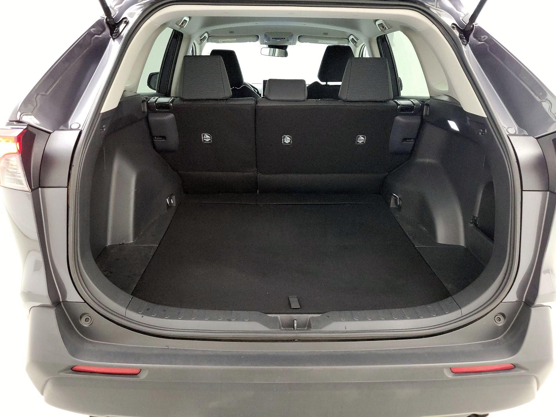 Thumbnail: 2025 Toyota RAV4 - 20