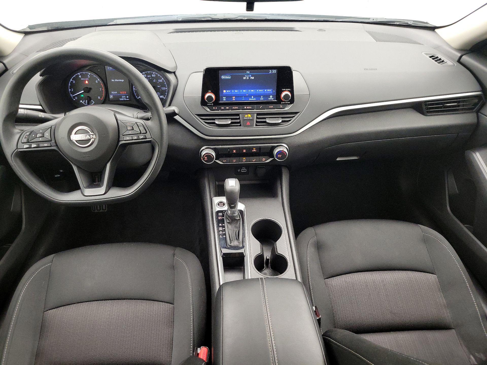 Thumbnail: 2024 Nissan Altima - 9