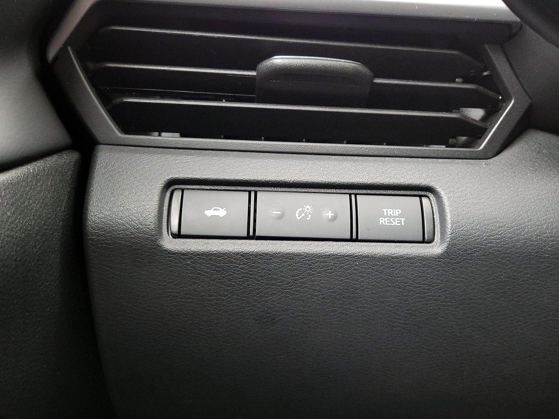 Thumbnail: 2022 Nissan Altima - 13