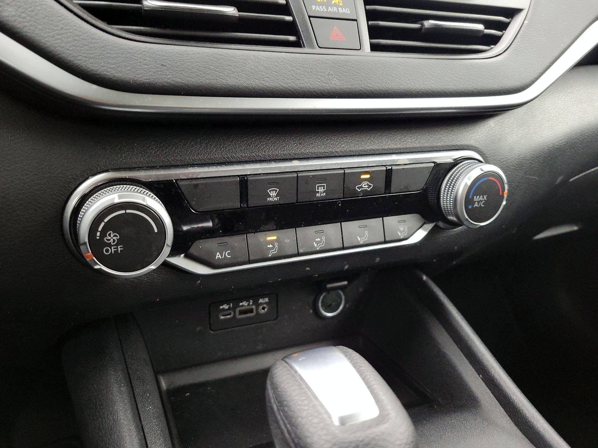 Thumbnail: 2022 Nissan Altima - 16