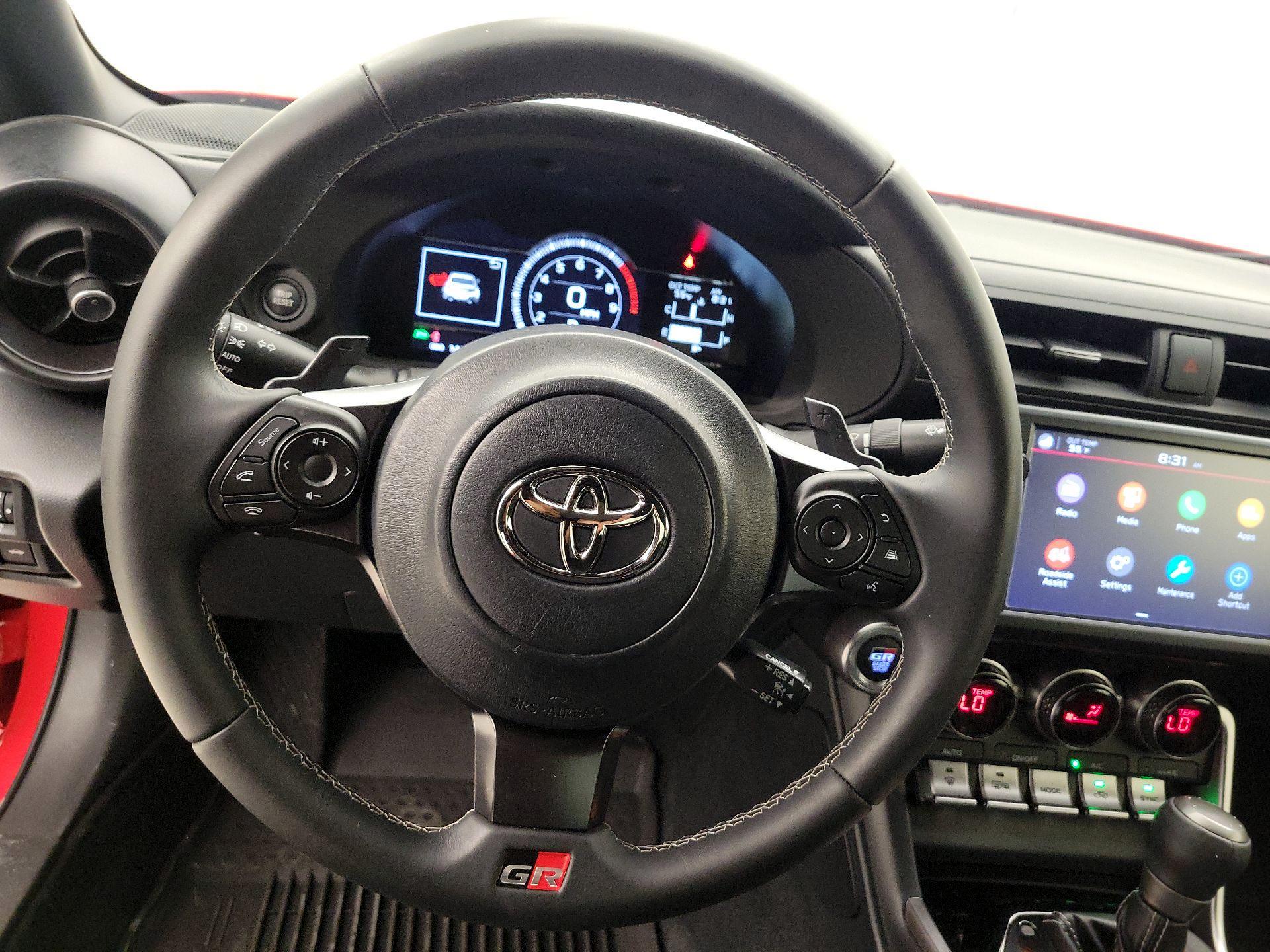 Thumbnail: 2024 Toyota GR86 - 10