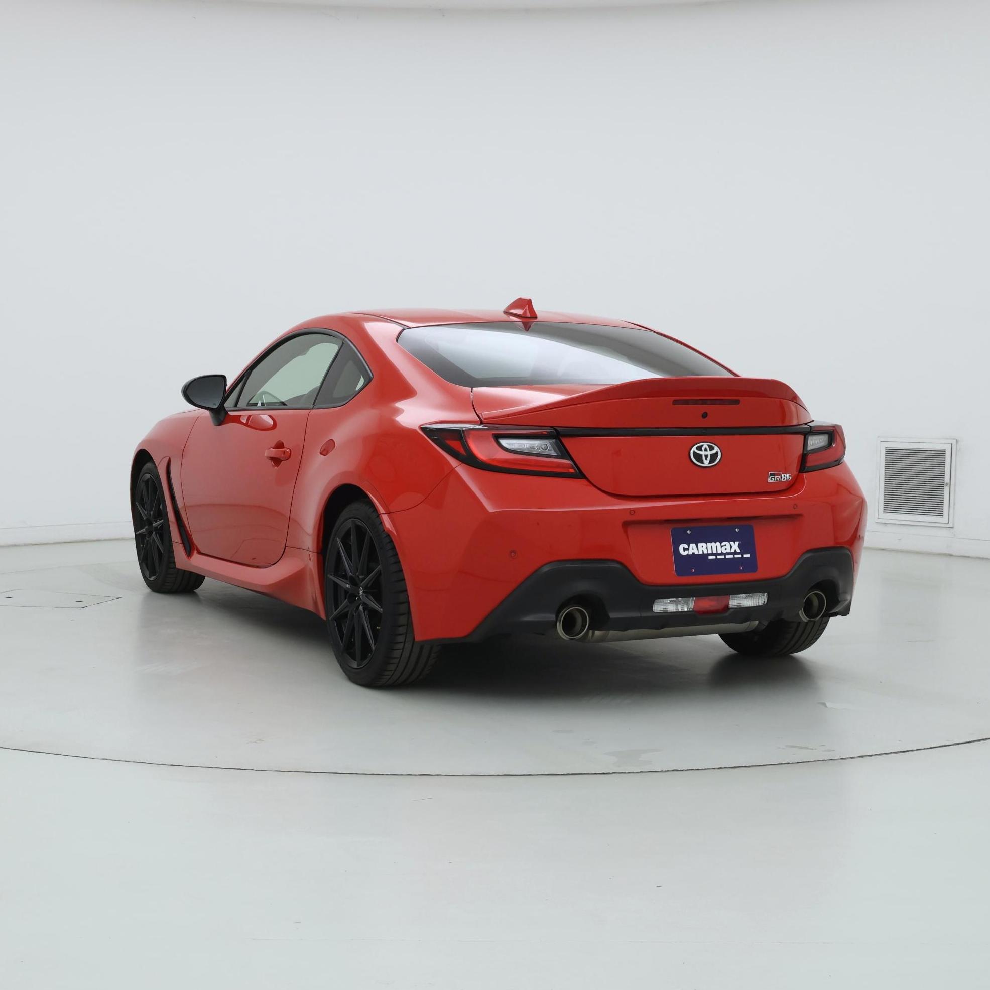 Thumbnail: 2024 Toyota GR86 - 2