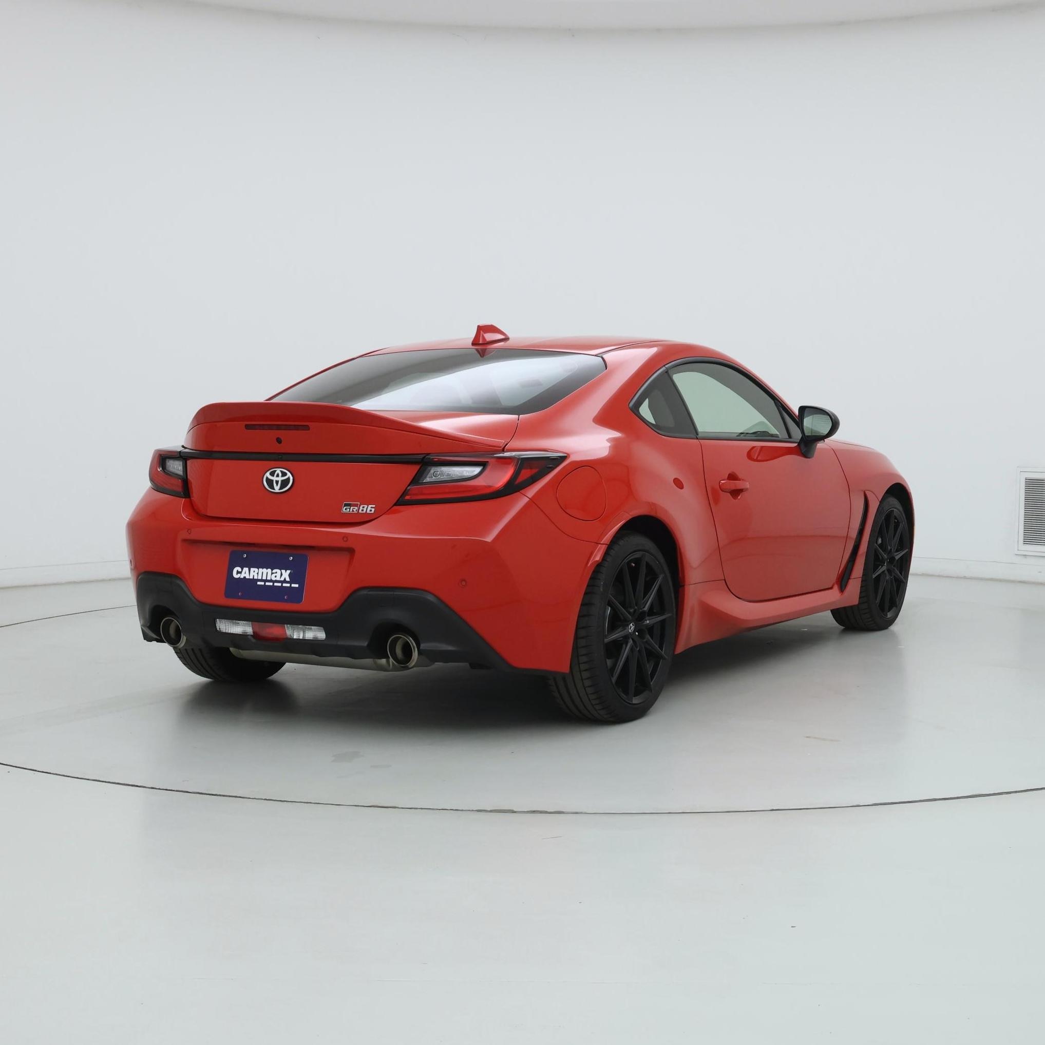 Thumbnail: 2024 Toyota GR86 - 8