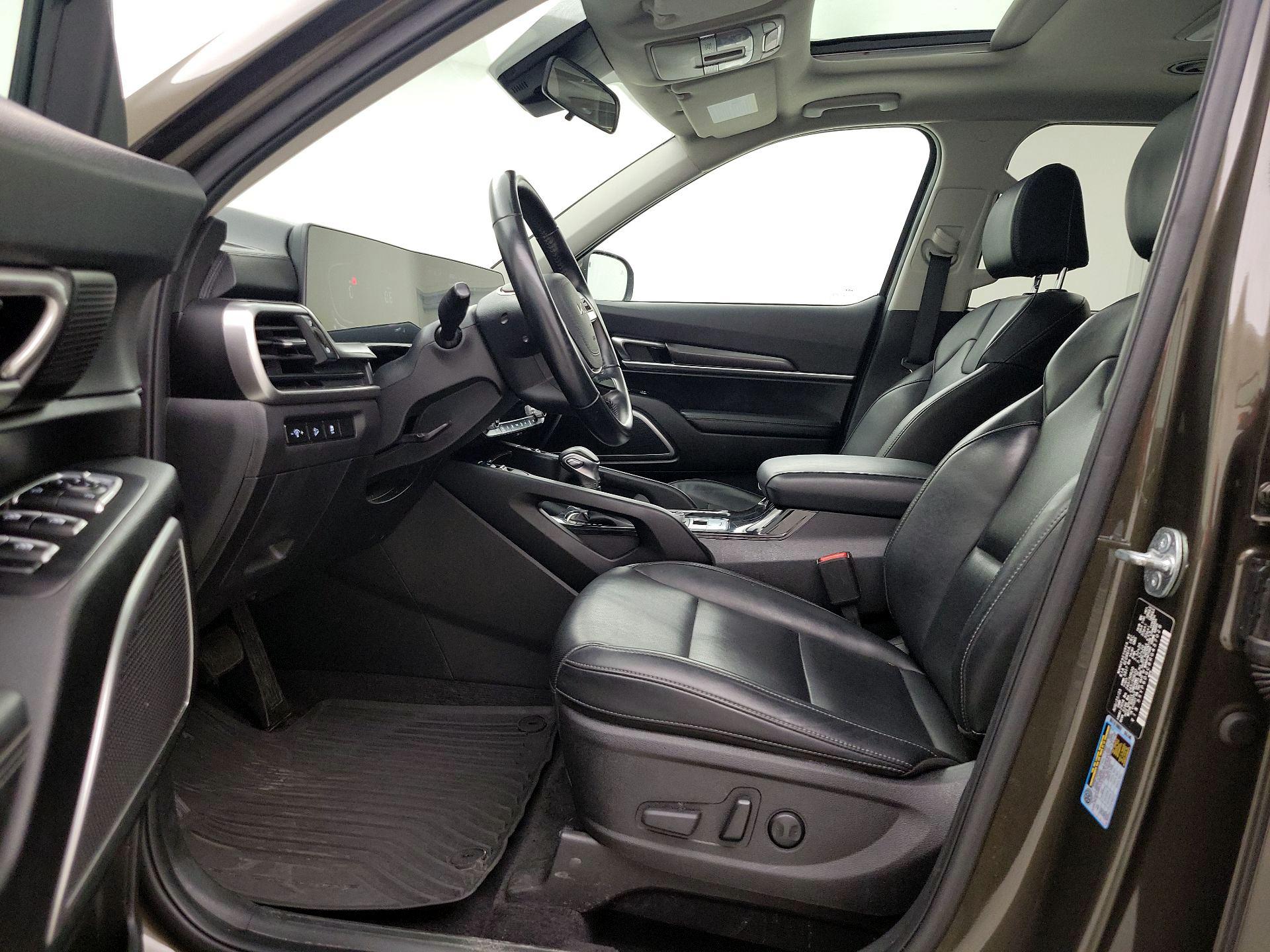 Thumbnail: 2024 Kia Telluride - 11