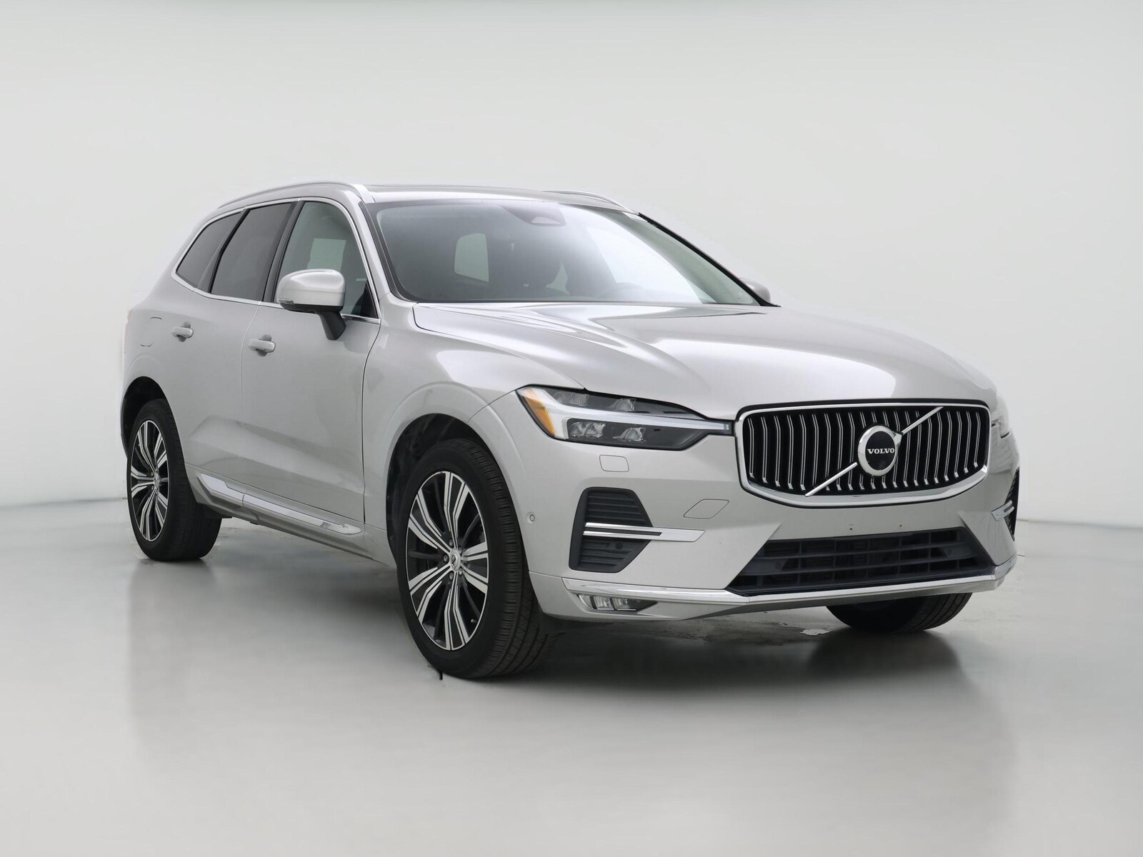 2023 Volvo XC60 Plus