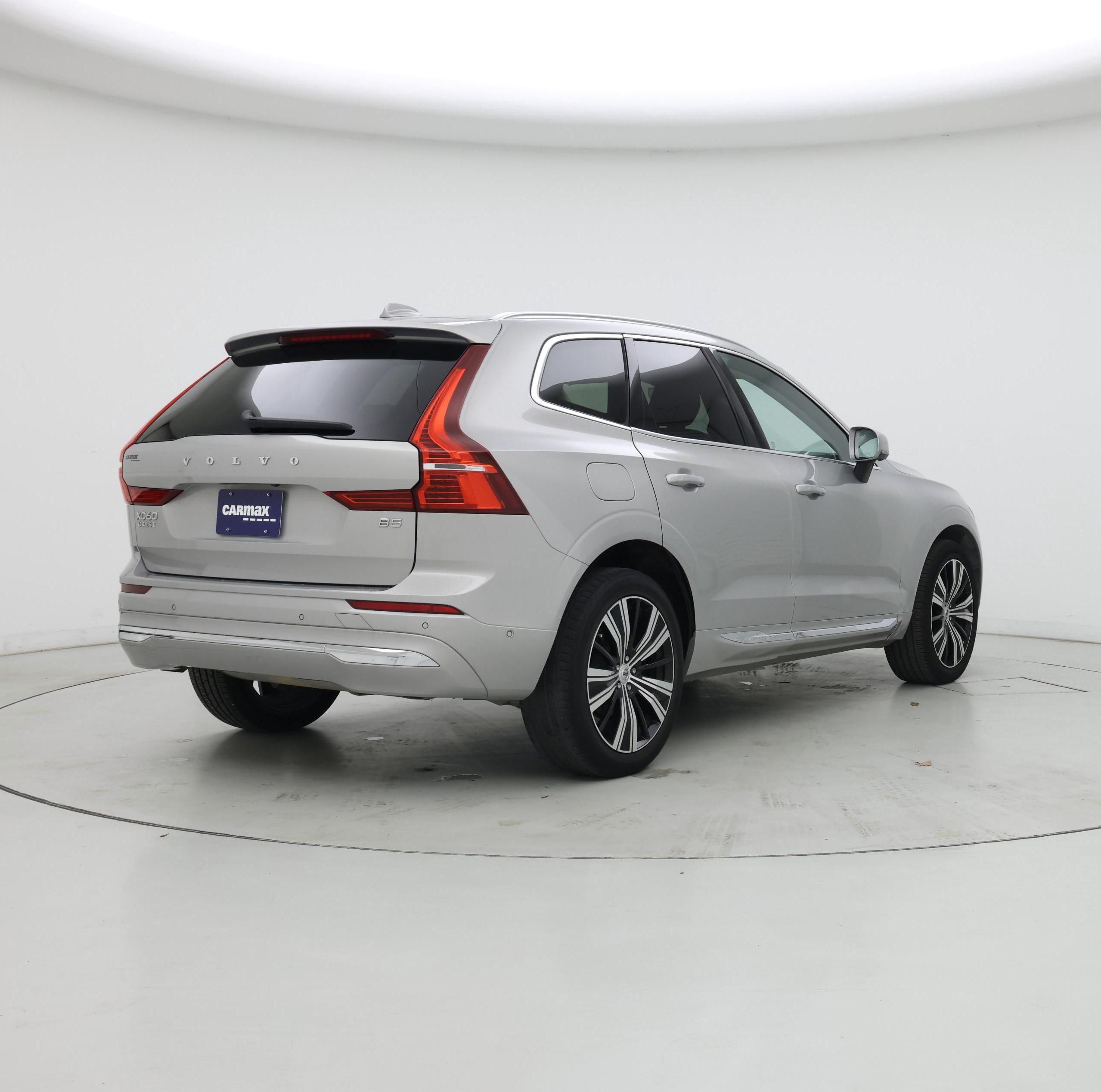 Thumbnail: 2023 Volvo XC60 - 8