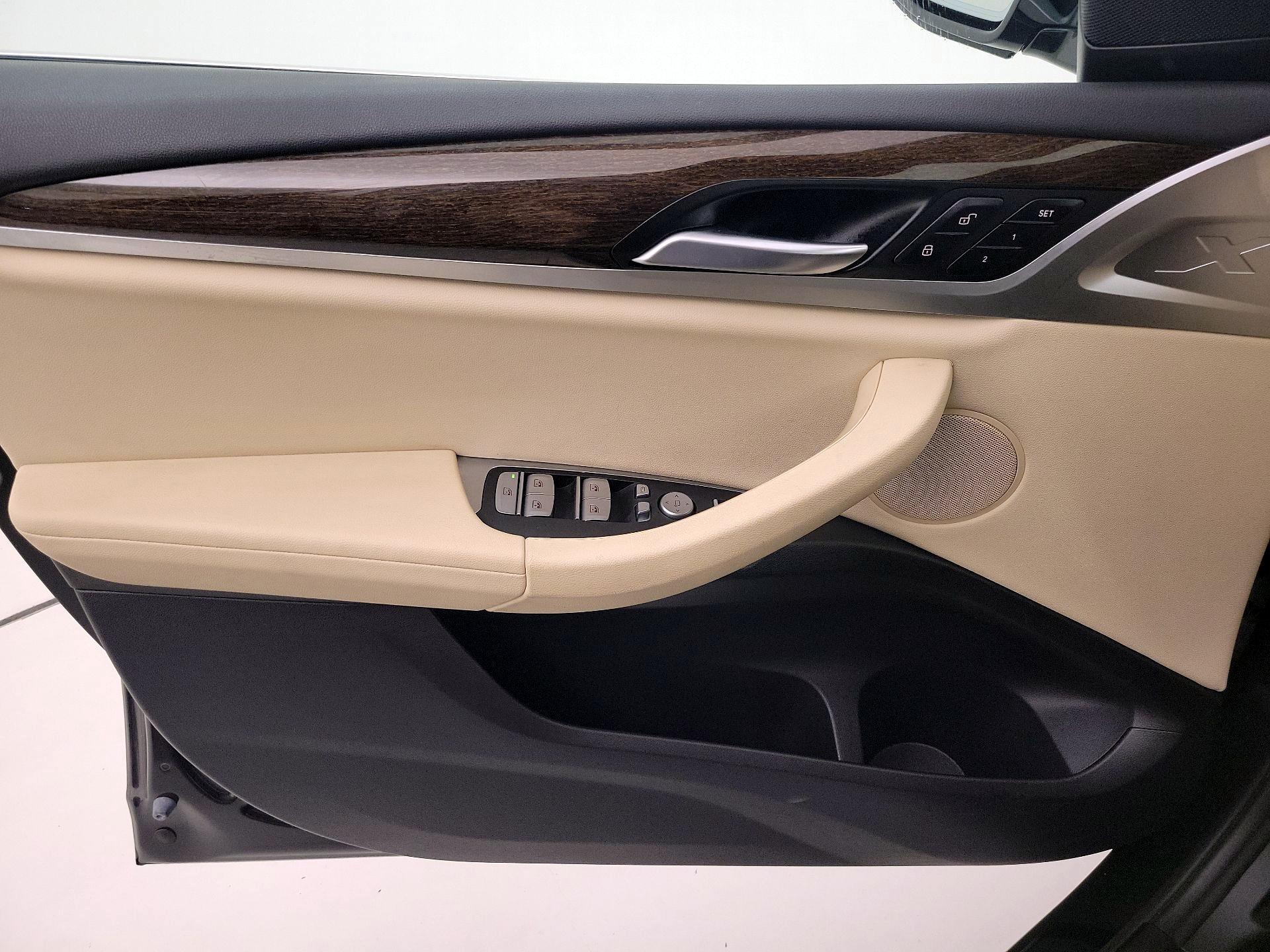 Thumbnail: 2021 BMW X3 - 12