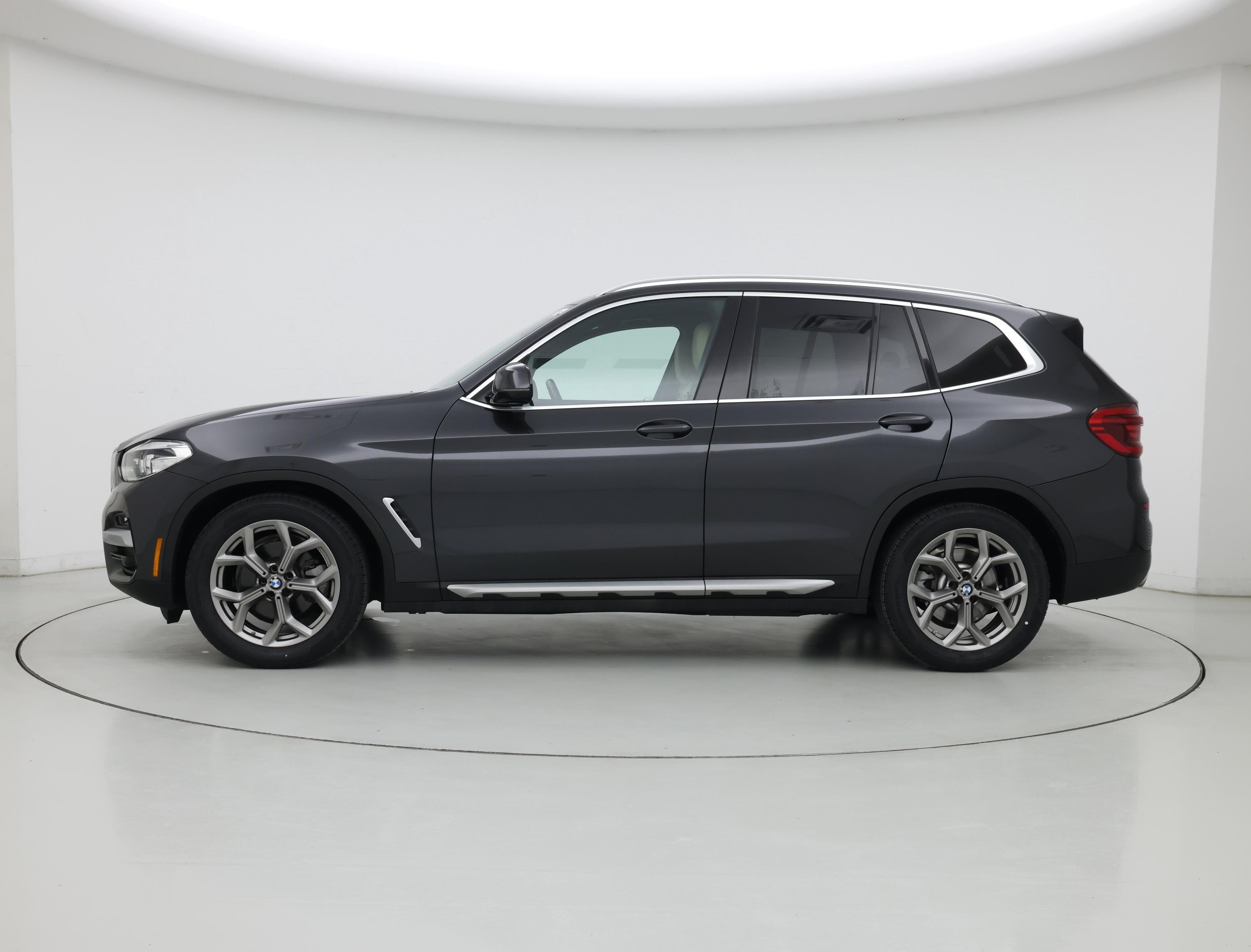 Thumbnail: 2021 BMW X3 - 3