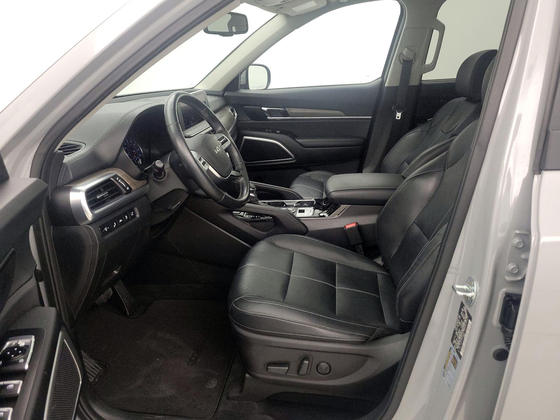 Thumbnail: 2022 Kia Telluride - 11