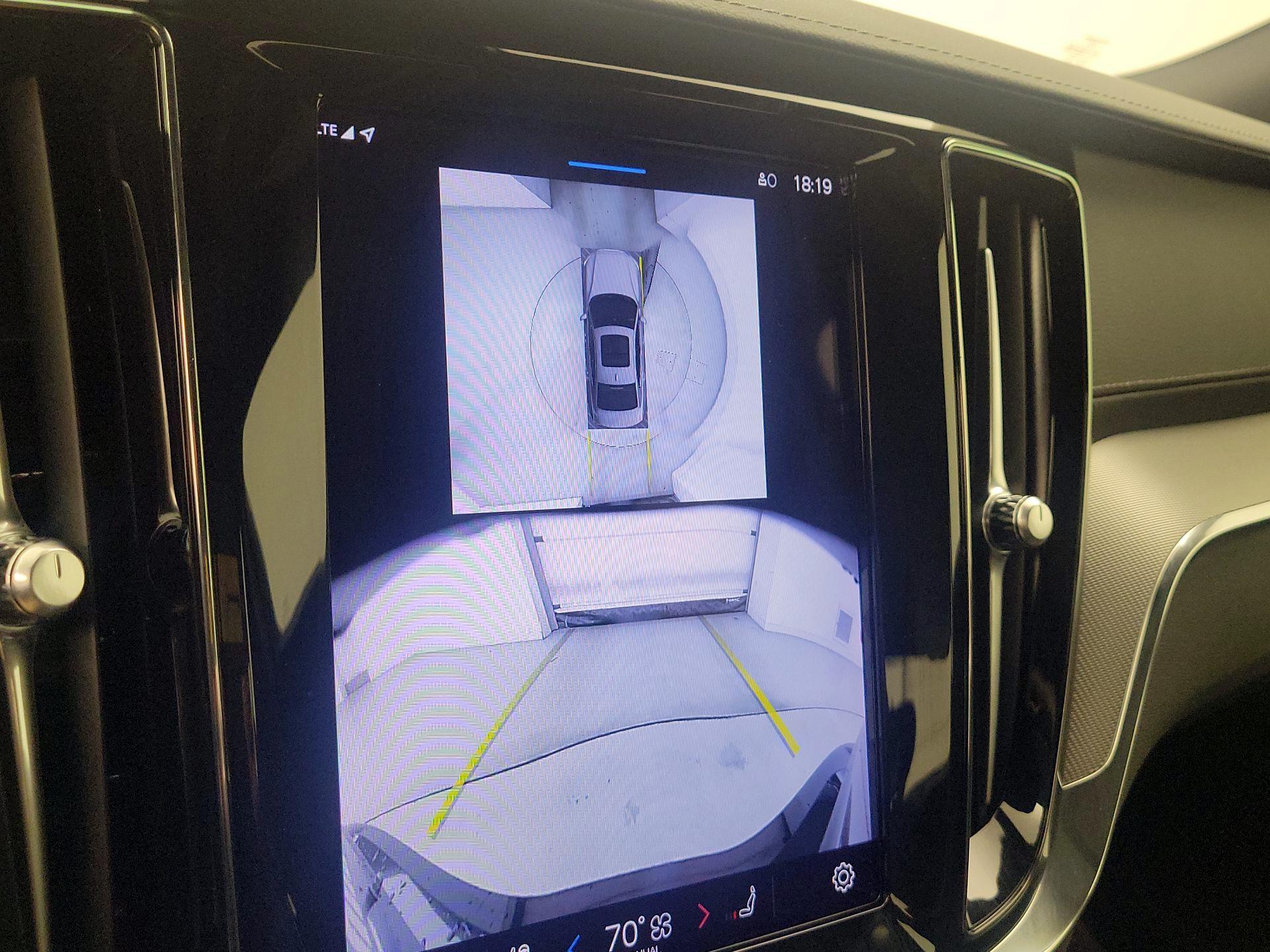 Thumbnail: 2024 Volvo S60 - 14