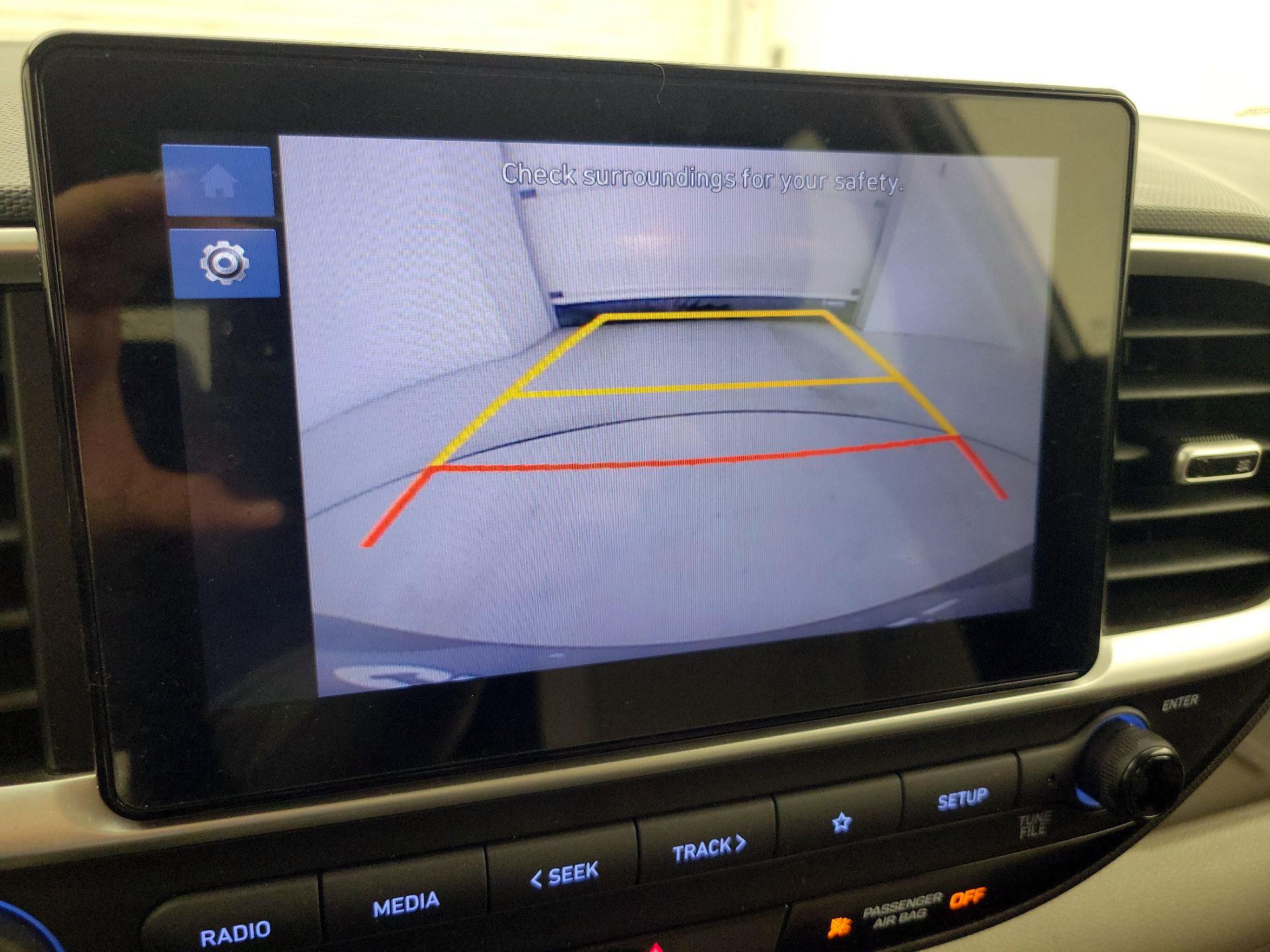 Thumbnail: 2023 Hyundai Venue - 14