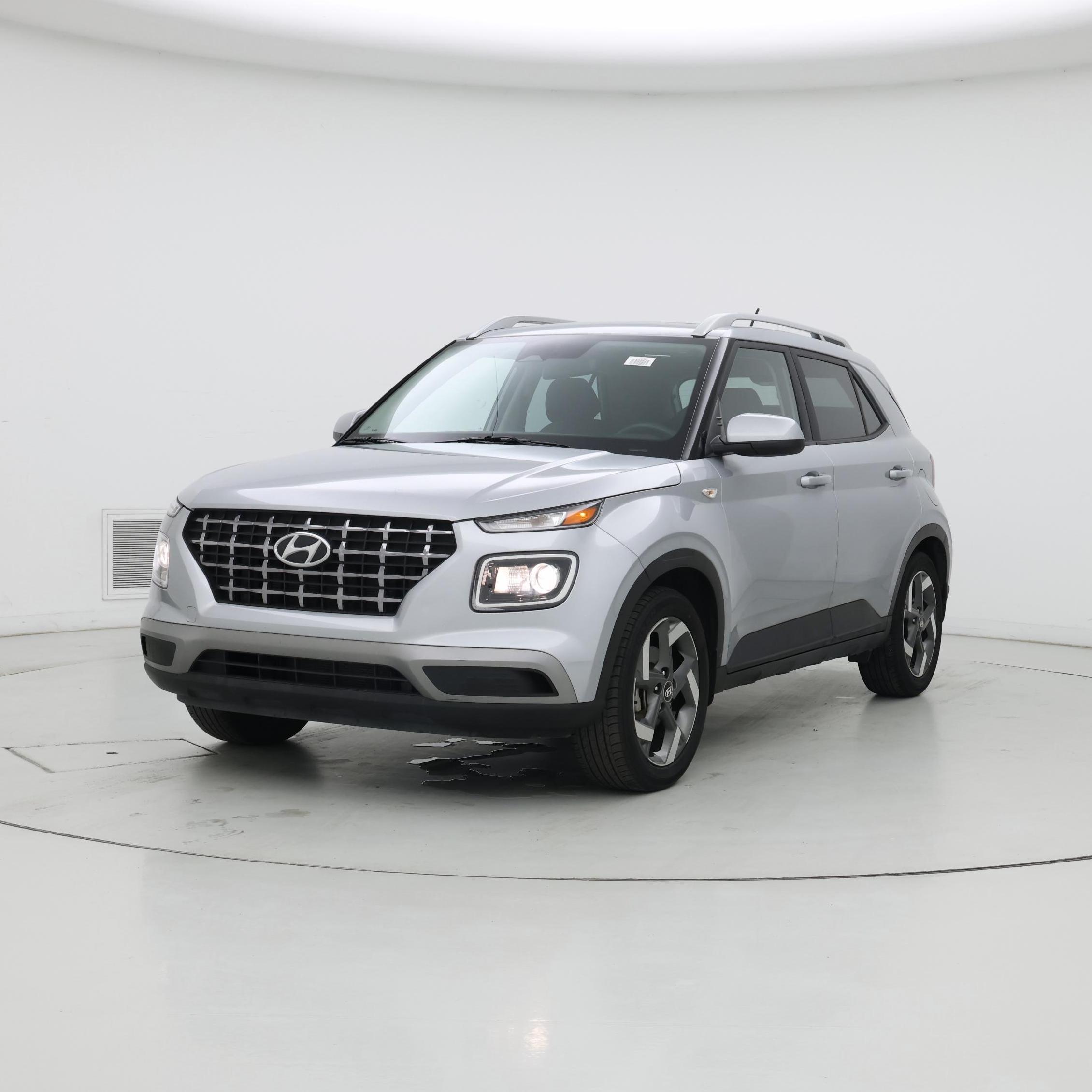 Thumbnail: 2023 Hyundai Venue - 4