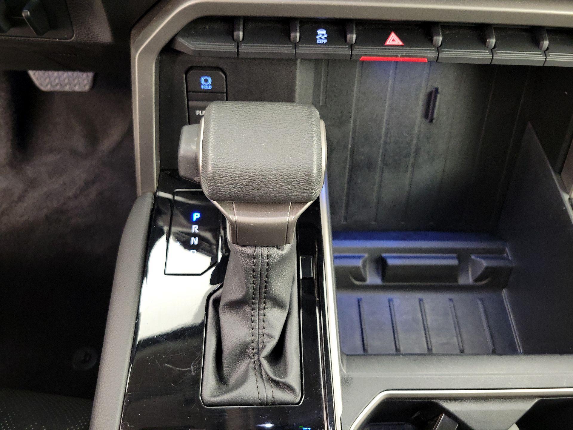 Thumbnail: 2024 Toyota Tundra - 17