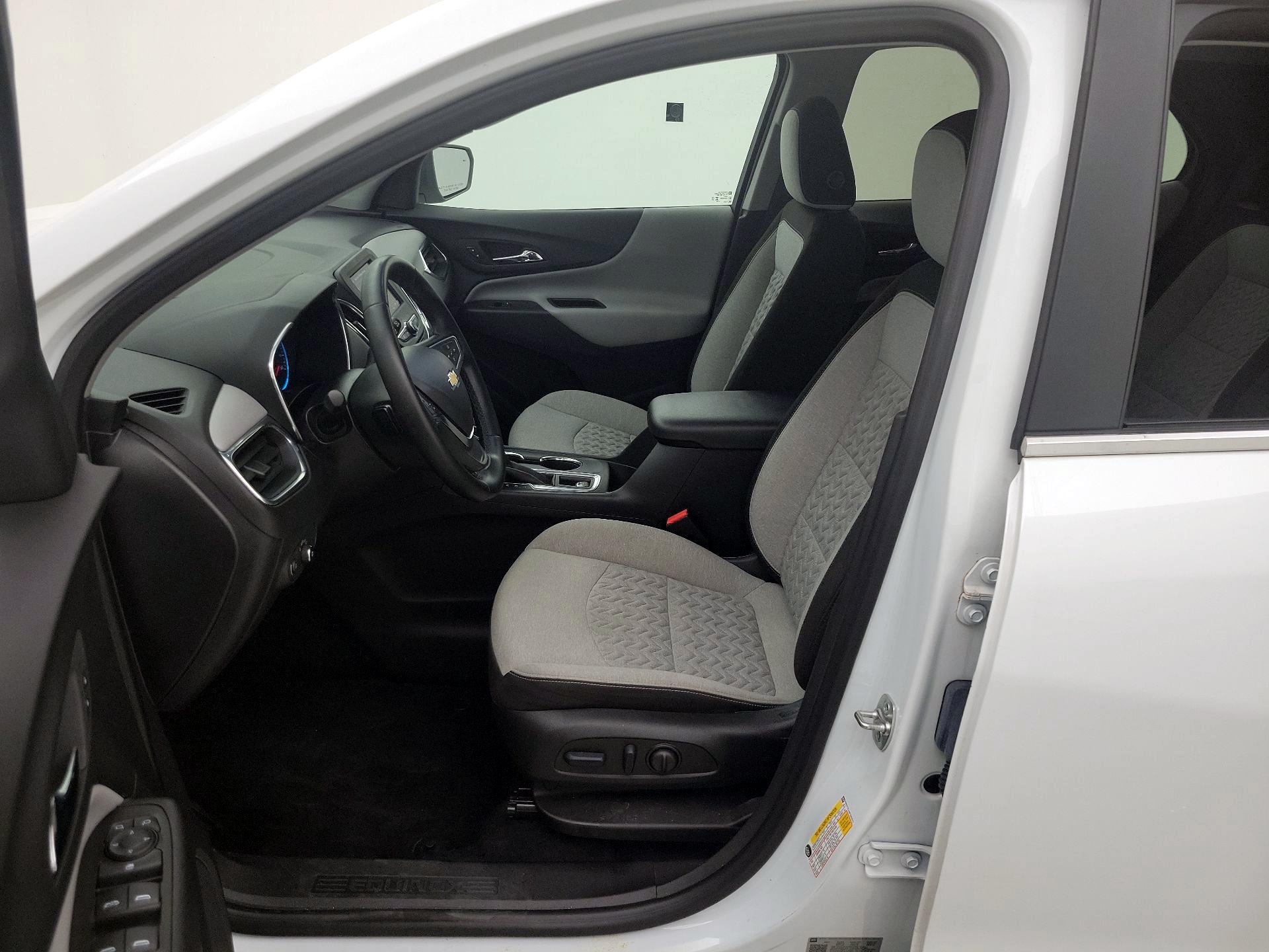 Thumbnail: 2023 Chevrolet Equinox - 11