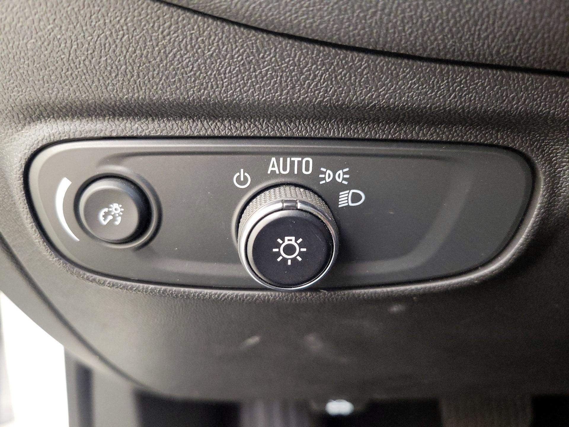 Thumbnail: 2023 Chevrolet Equinox - 13