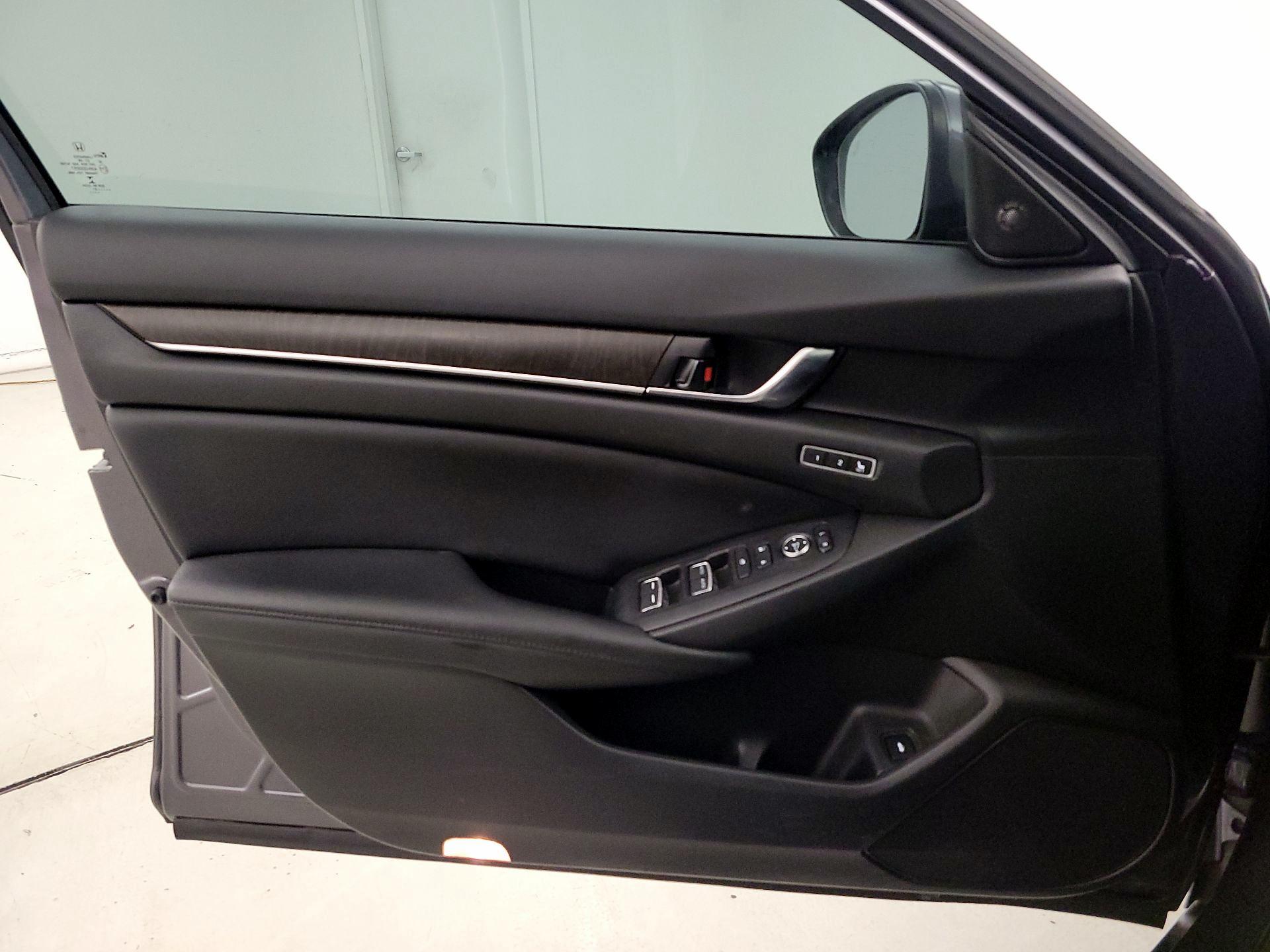 Thumbnail: 2021 Honda Accord - 12