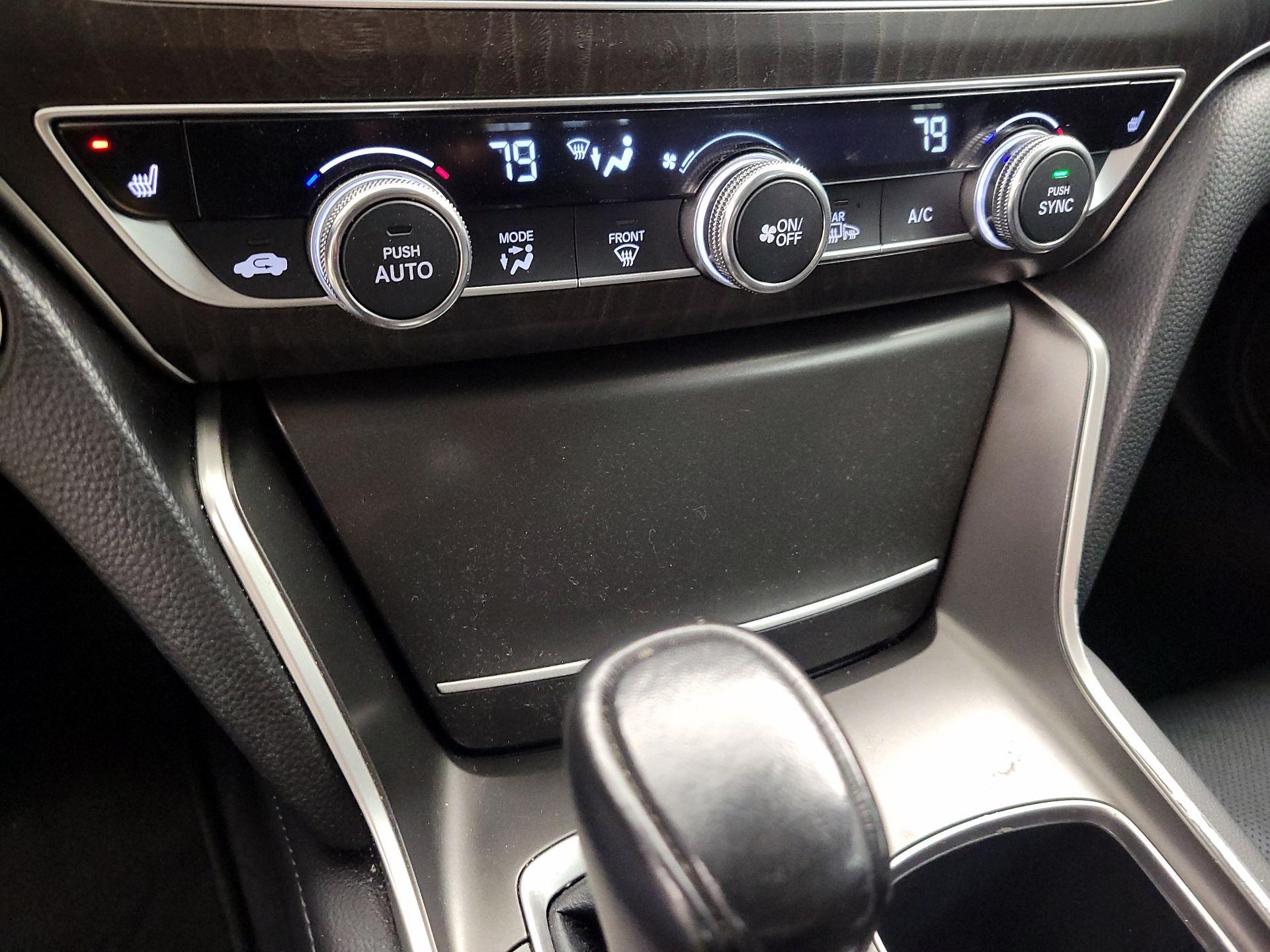 Thumbnail: 2021 Honda Accord - 16