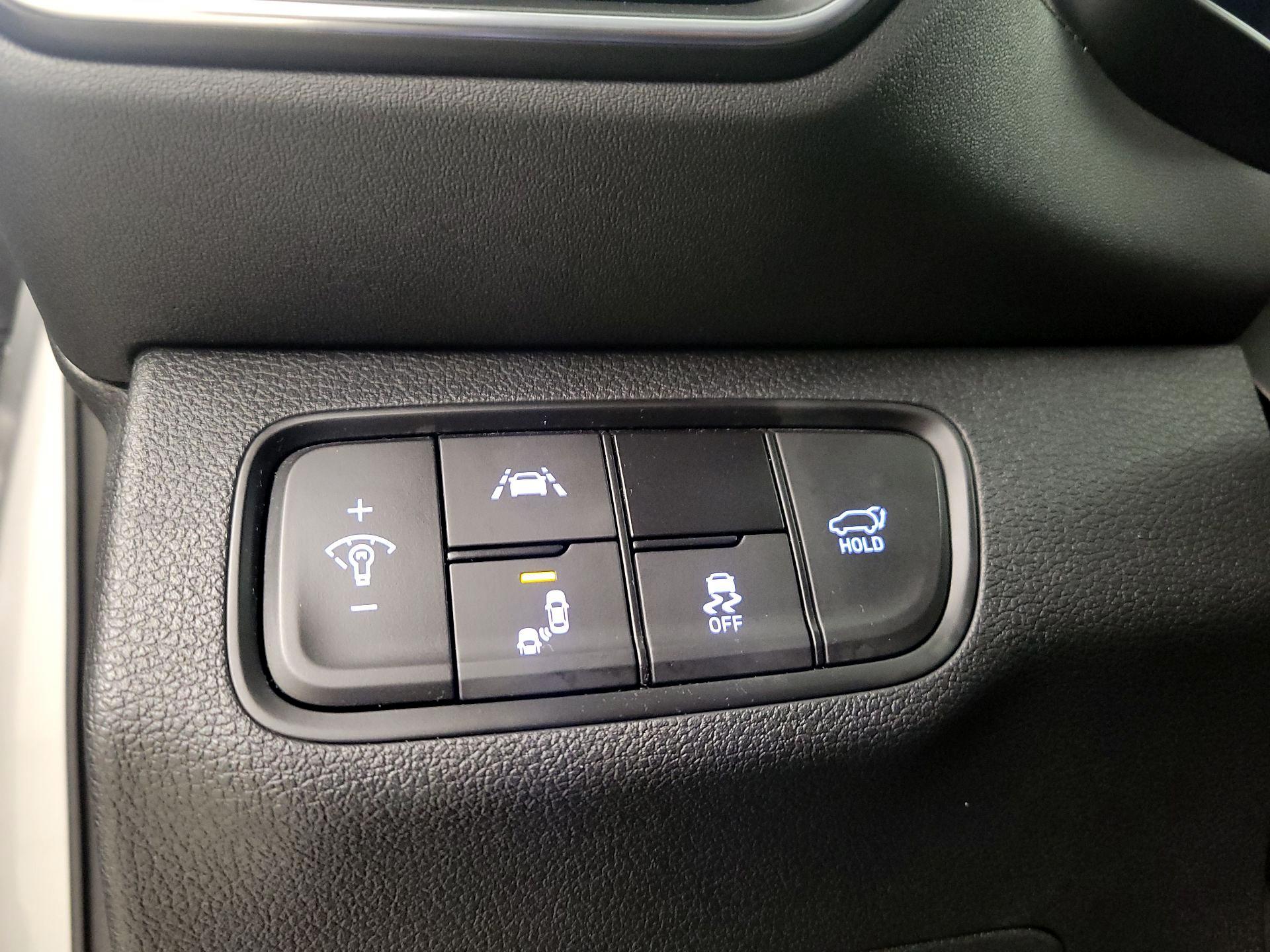 Thumbnail: 2020 Hyundai Santa Fe - 13