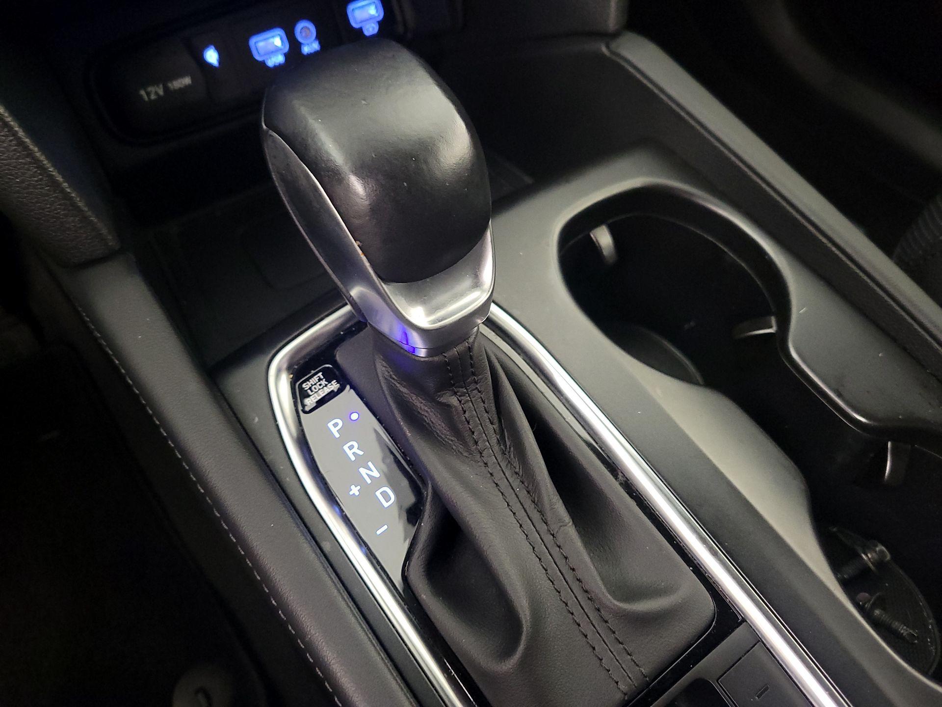 Thumbnail: 2020 Hyundai Santa Fe - 18