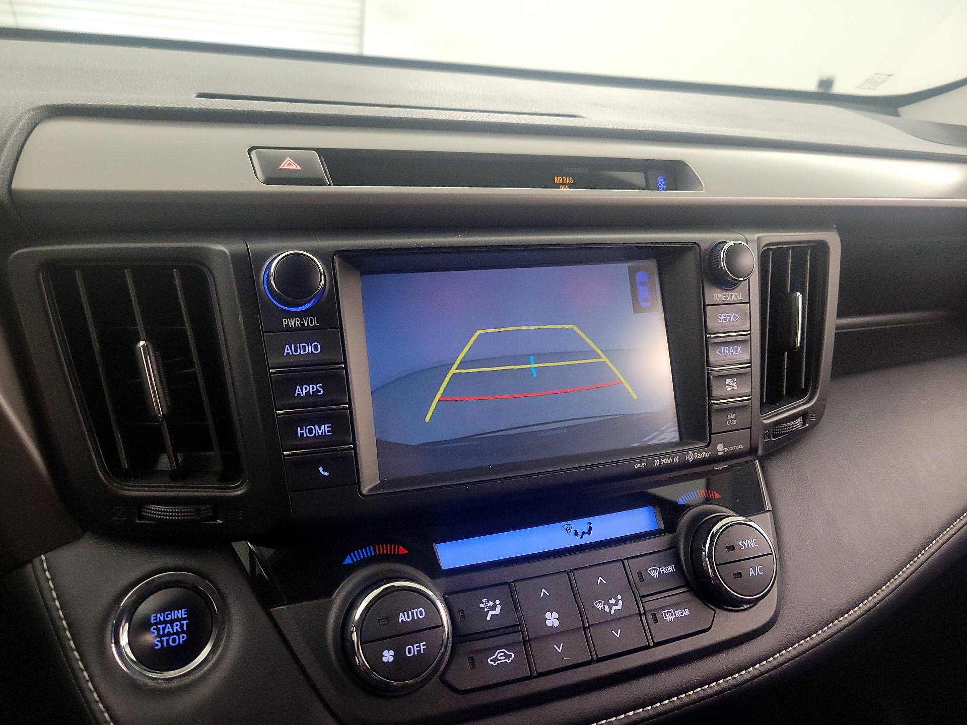 Thumbnail: 2016 Toyota RAV4 - 14