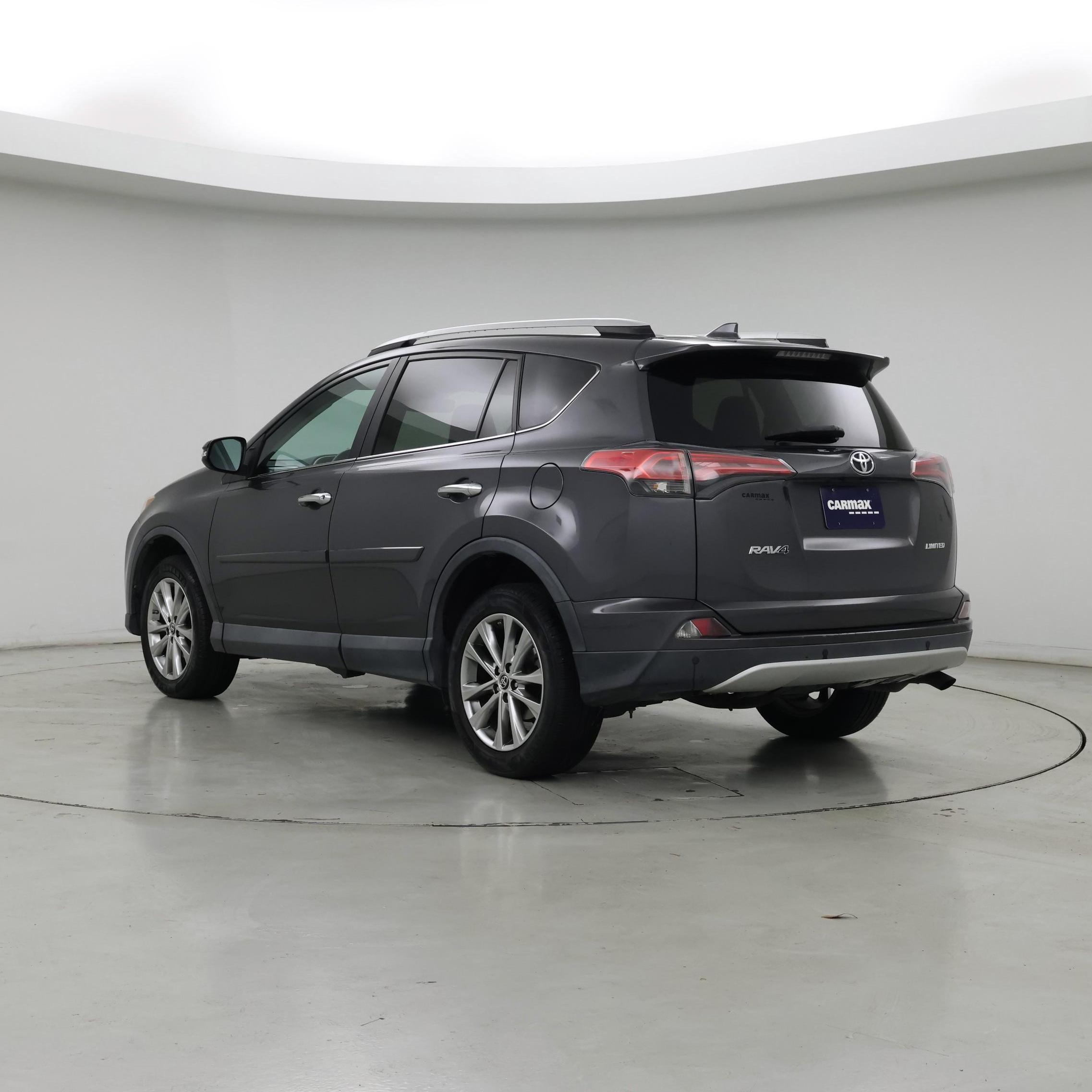 Thumbnail: 2016 Toyota RAV4 - 2