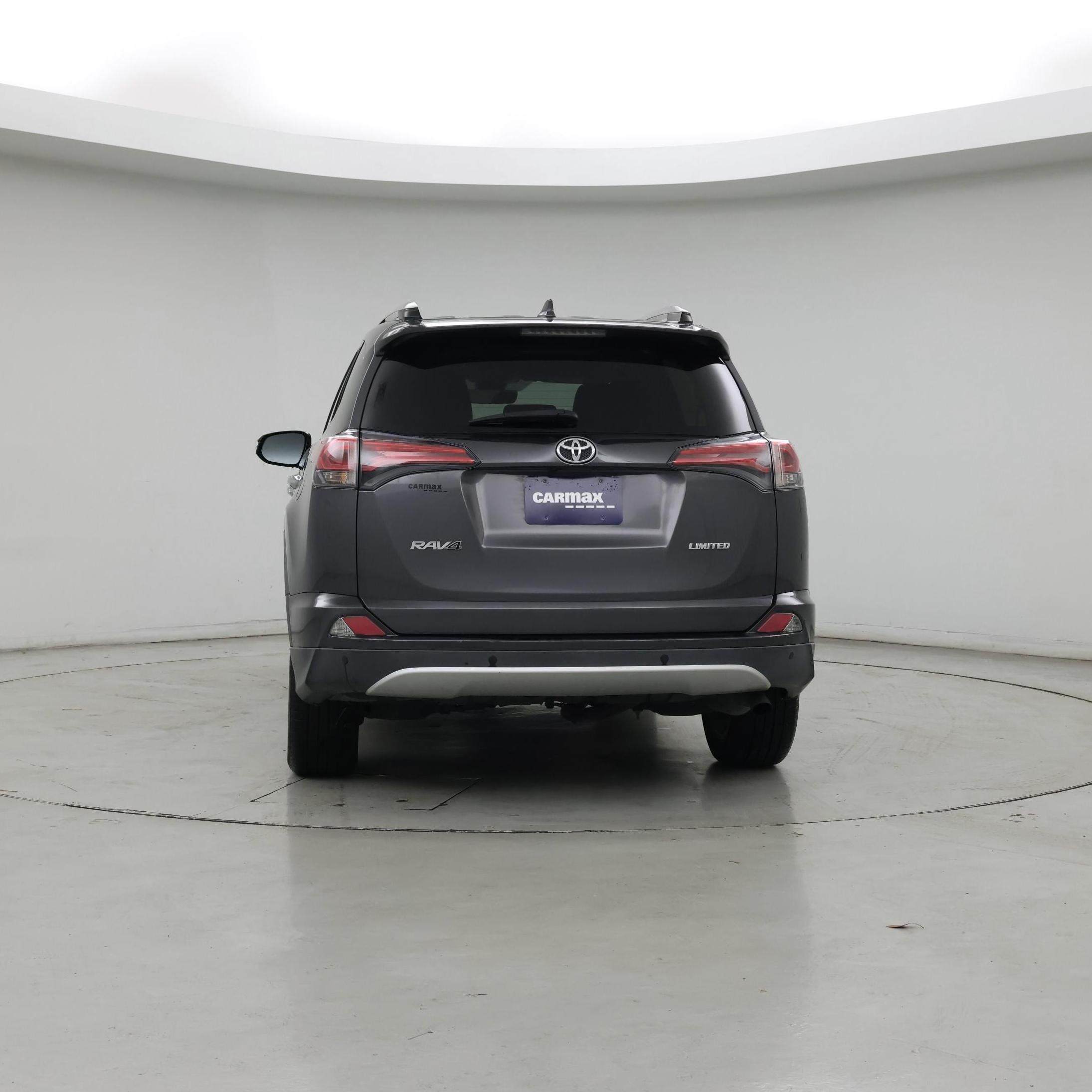 Thumbnail: 2016 Toyota RAV4 - 6