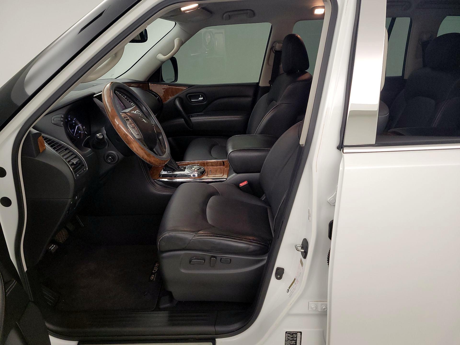 Thumbnail: 2018 INFINITI QX80 - 11