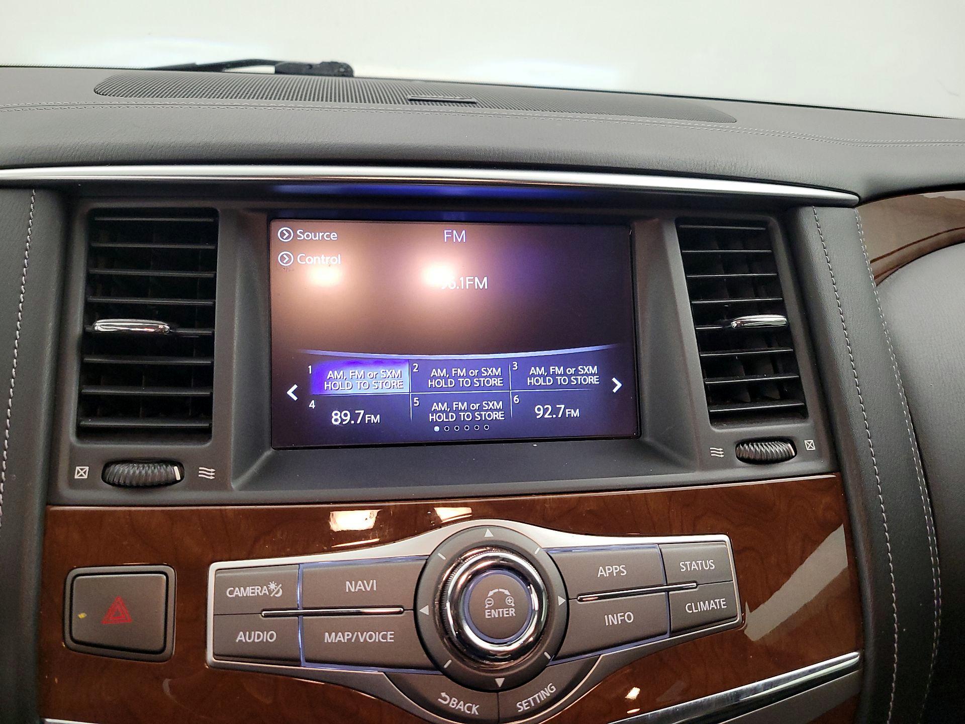 Thumbnail: 2018 INFINITI QX80 - 16