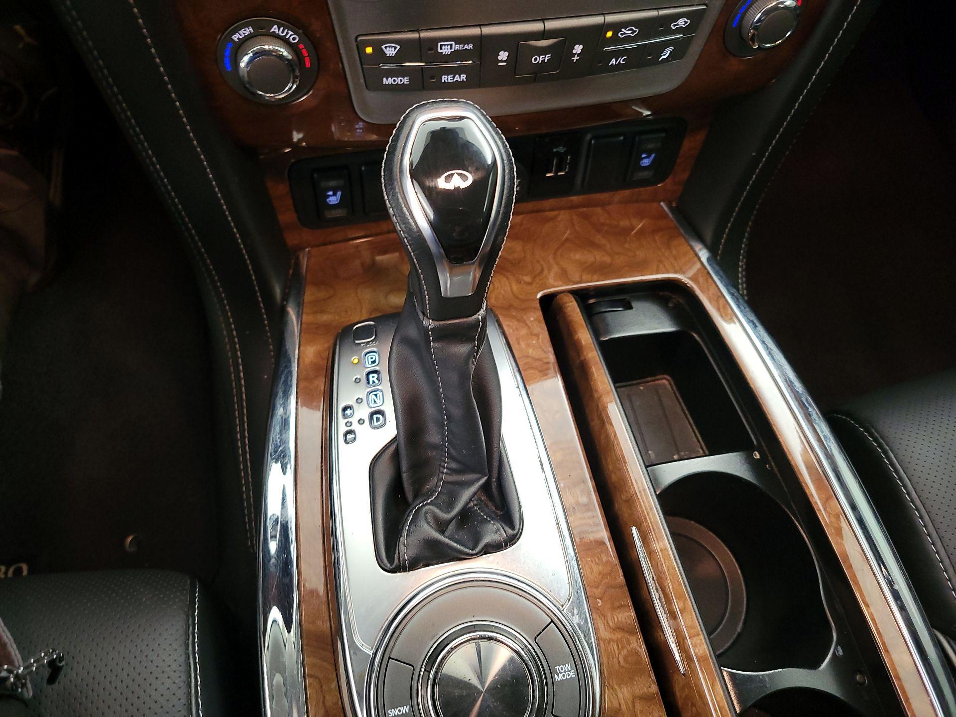 Thumbnail: 2018 INFINITI QX80 - 18