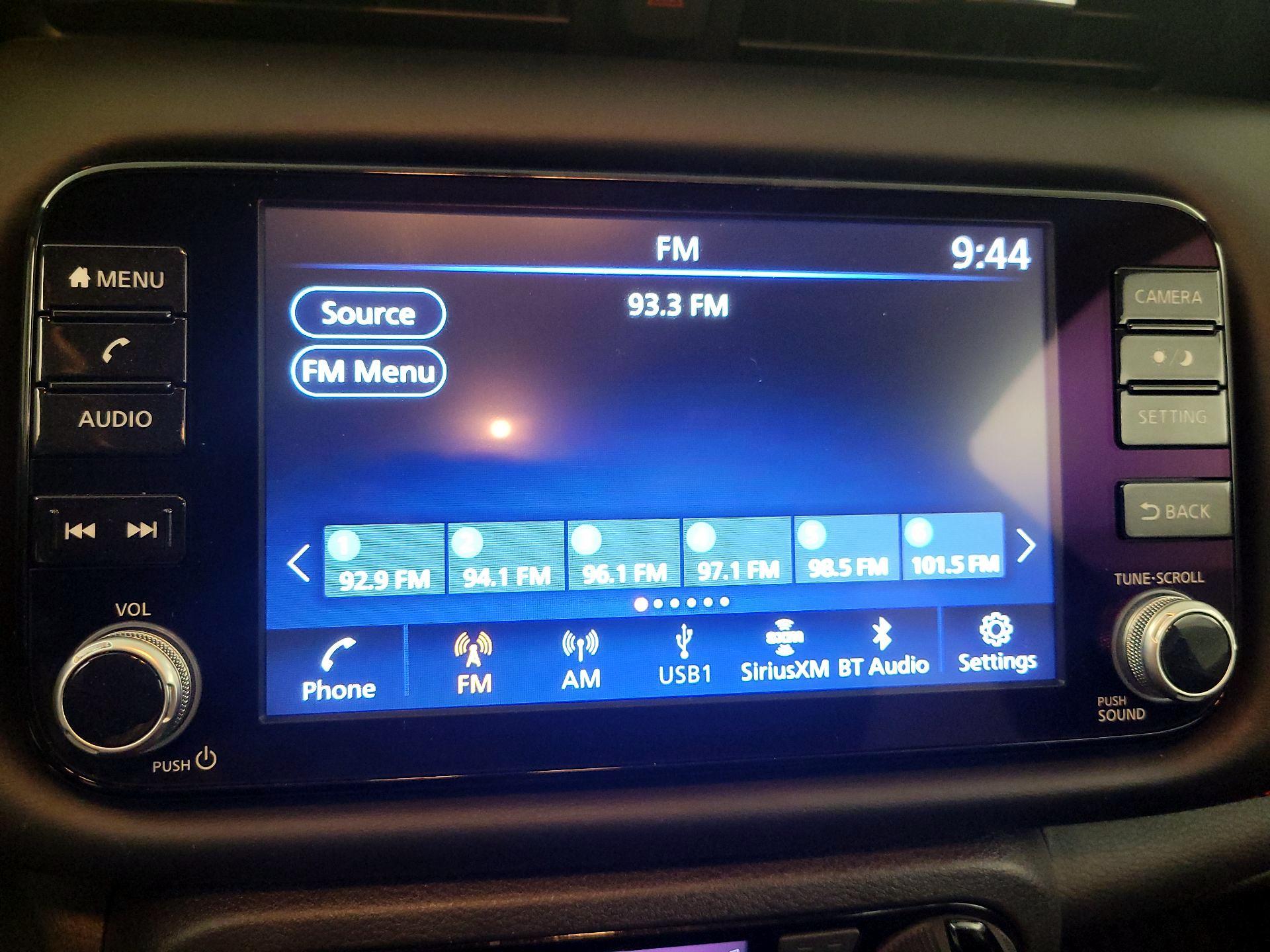 Thumbnail: 2023 Nissan Kicks - 15