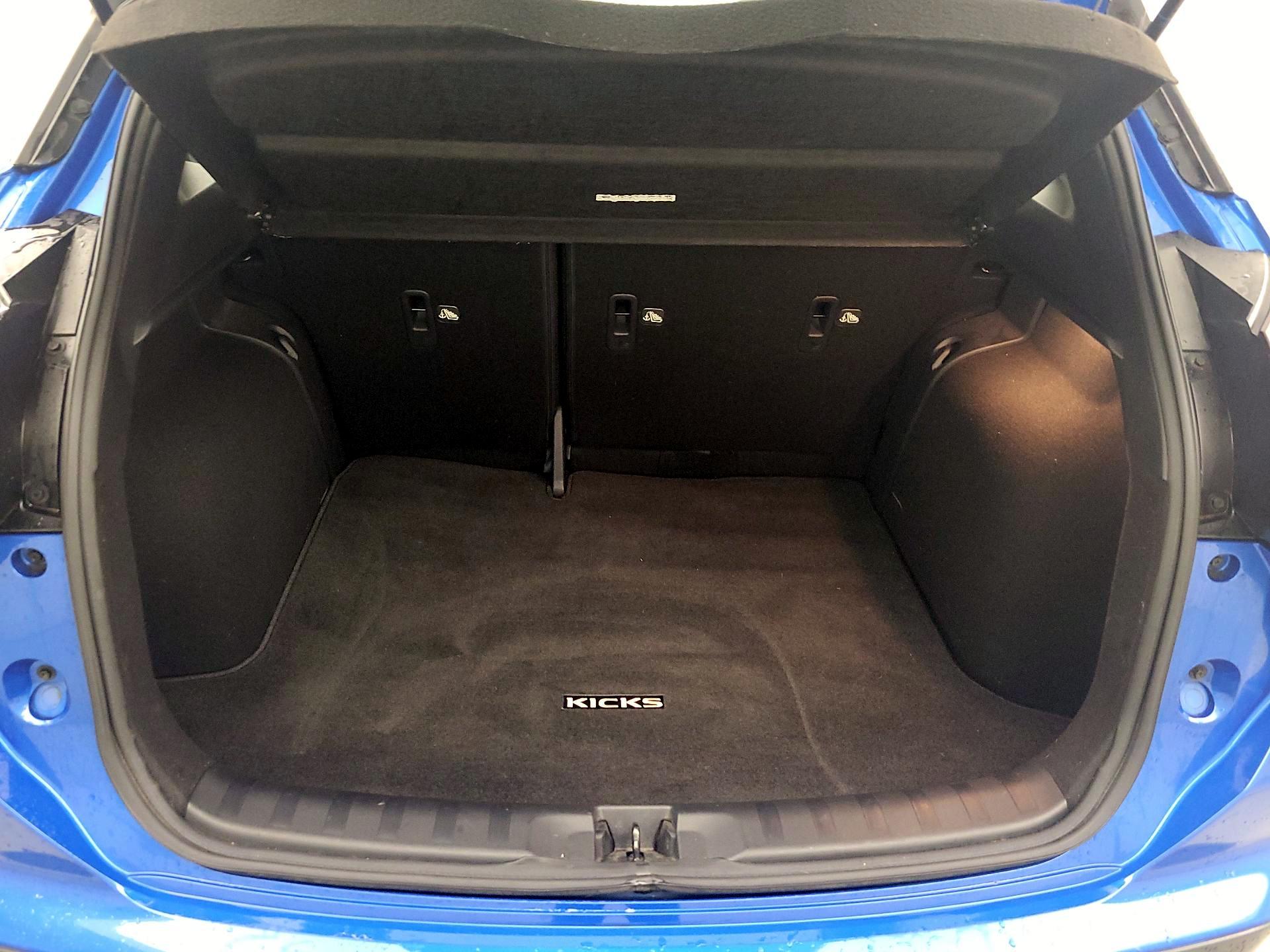 Thumbnail: 2023 Nissan Kicks - 20