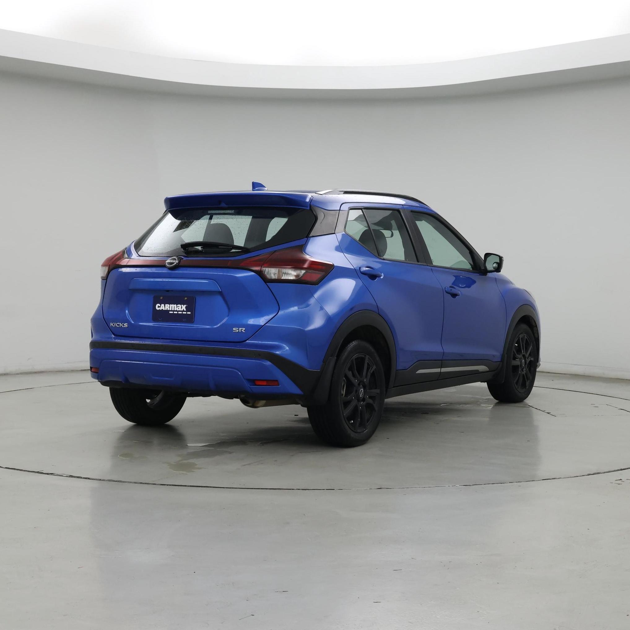 Thumbnail: 2023 Nissan Kicks - 8