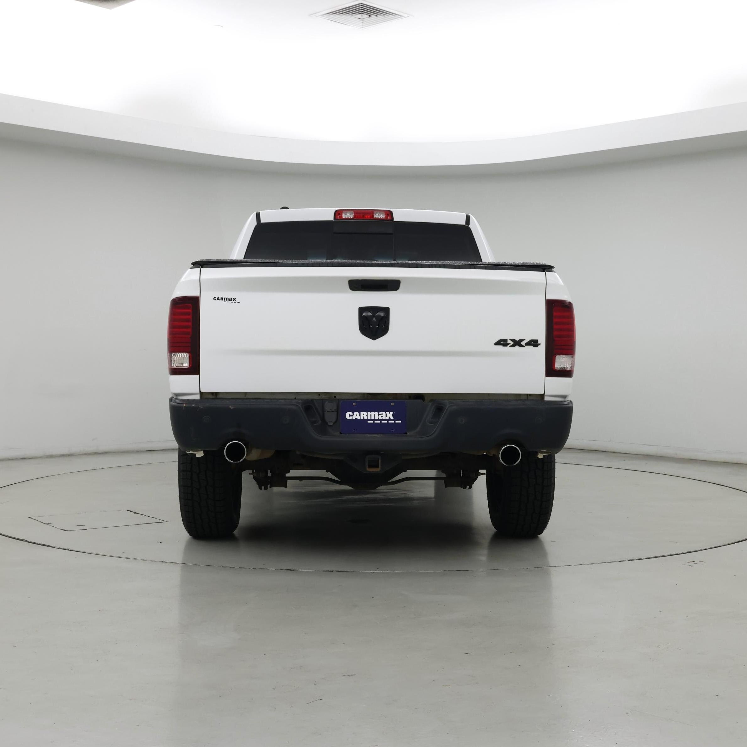 Thumbnail: 2019 RAM 1500 Classic - 6