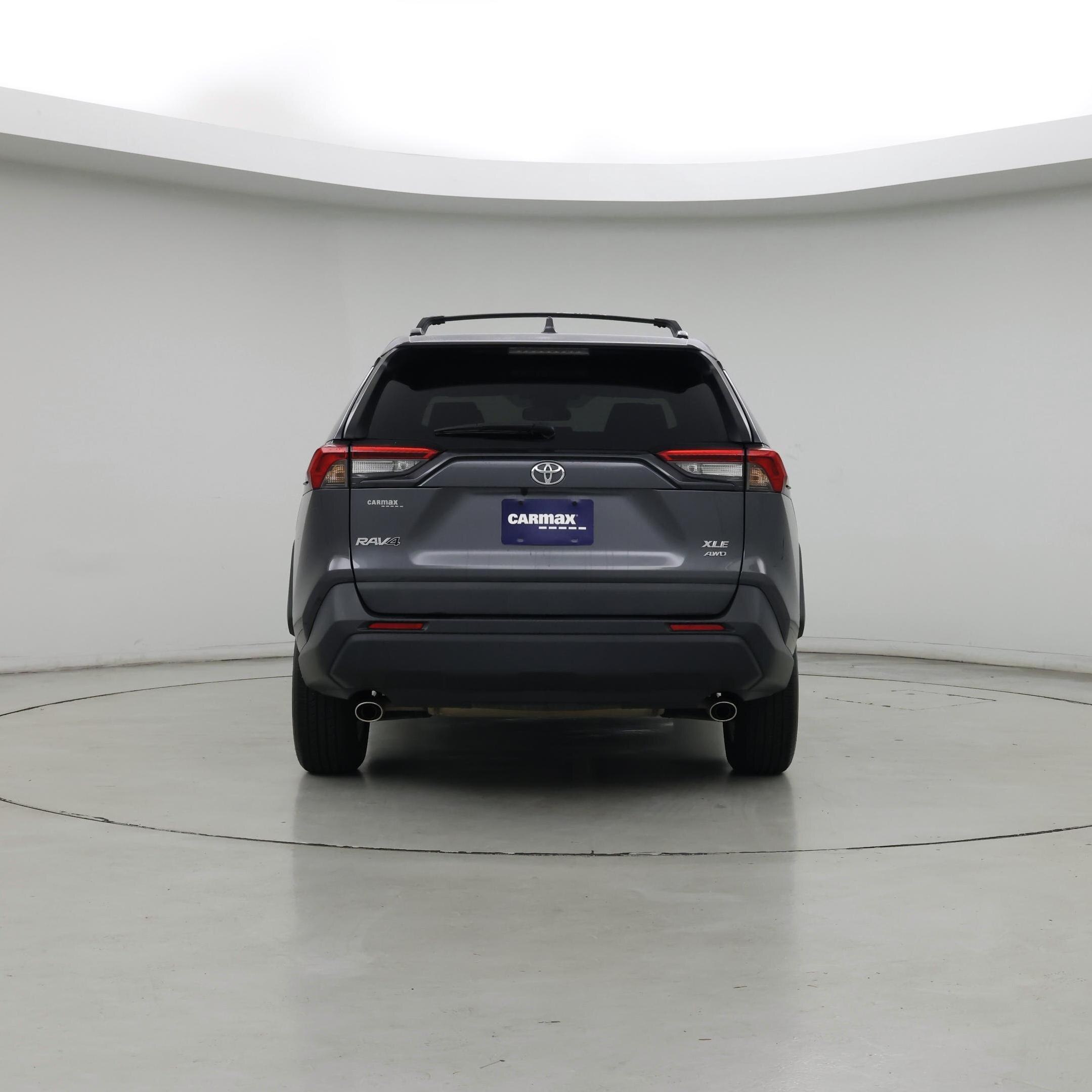 Thumbnail: 2021 Toyota RAV4 - 6