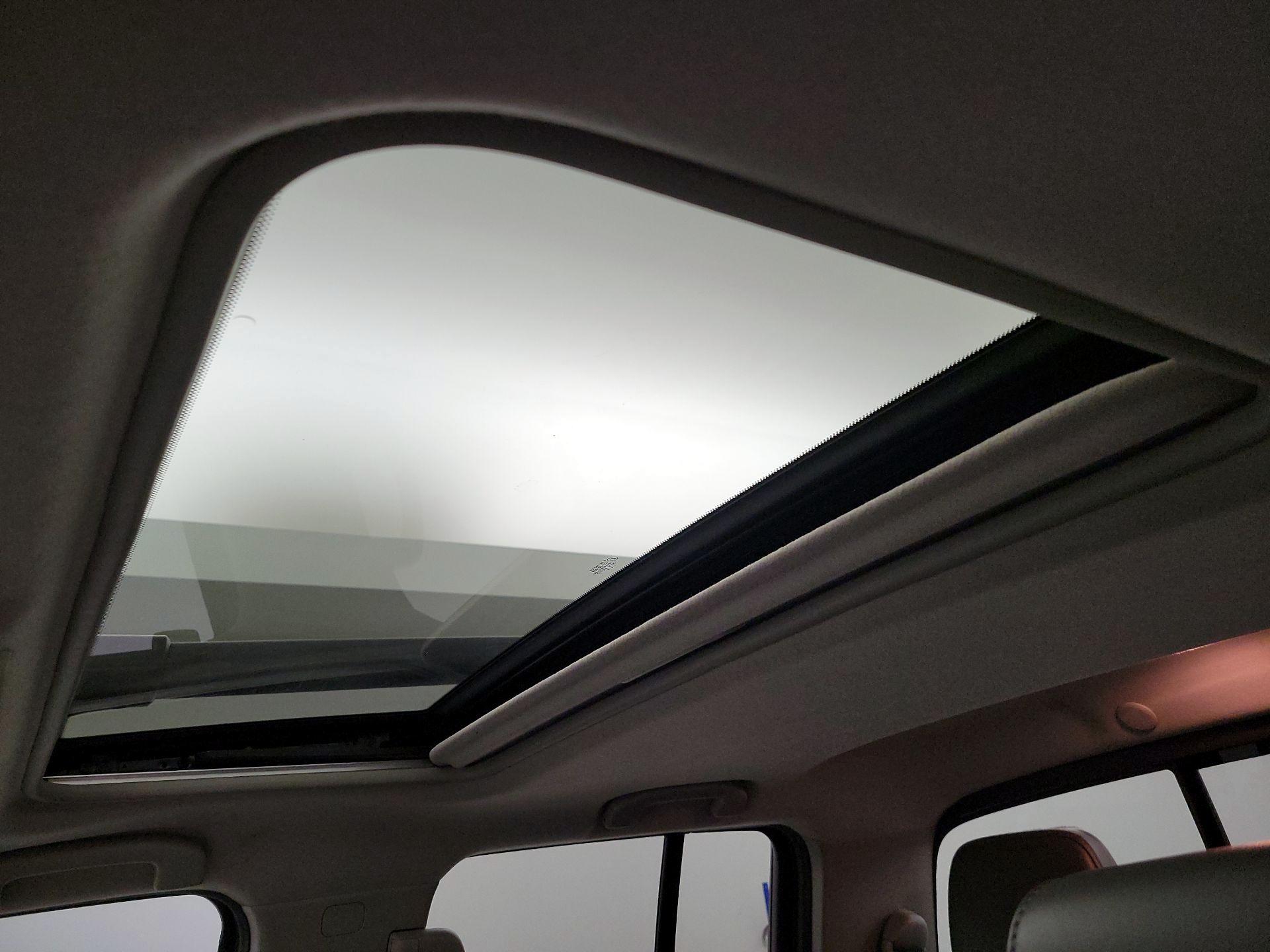 Thumbnail: 2015 Nissan Frontier - 19