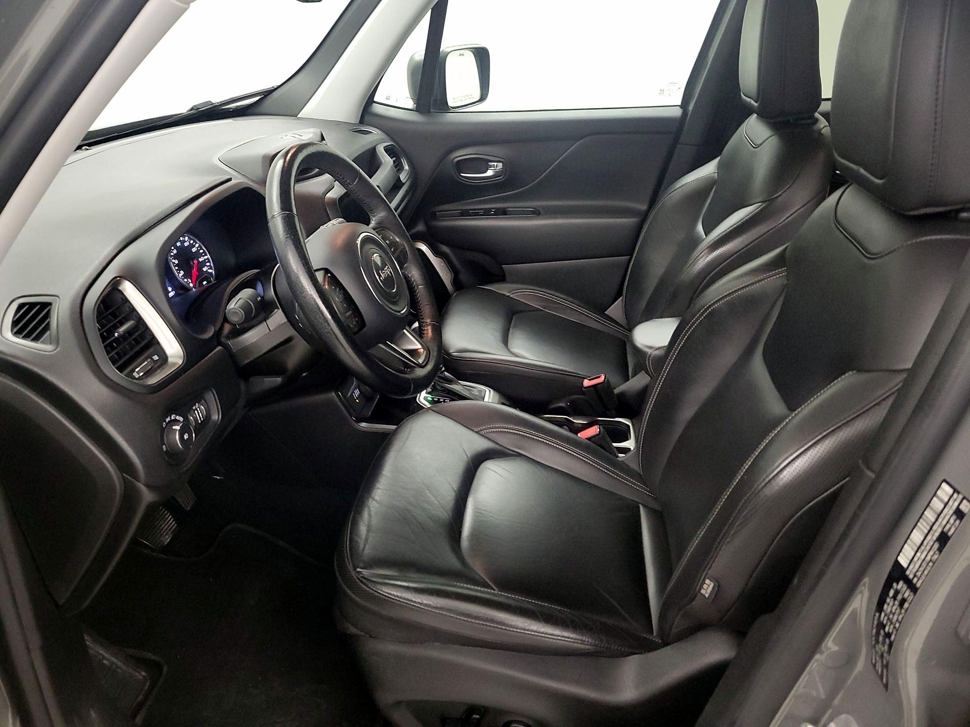 Thumbnail: 2021 Jeep Renegade - 11