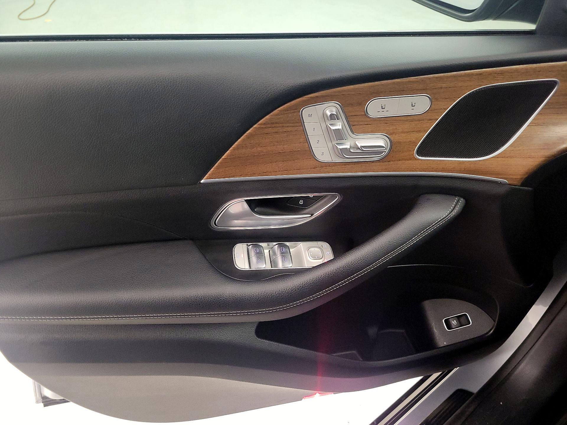 Thumbnail: 2024 Mercedes-Benz GLE - 12