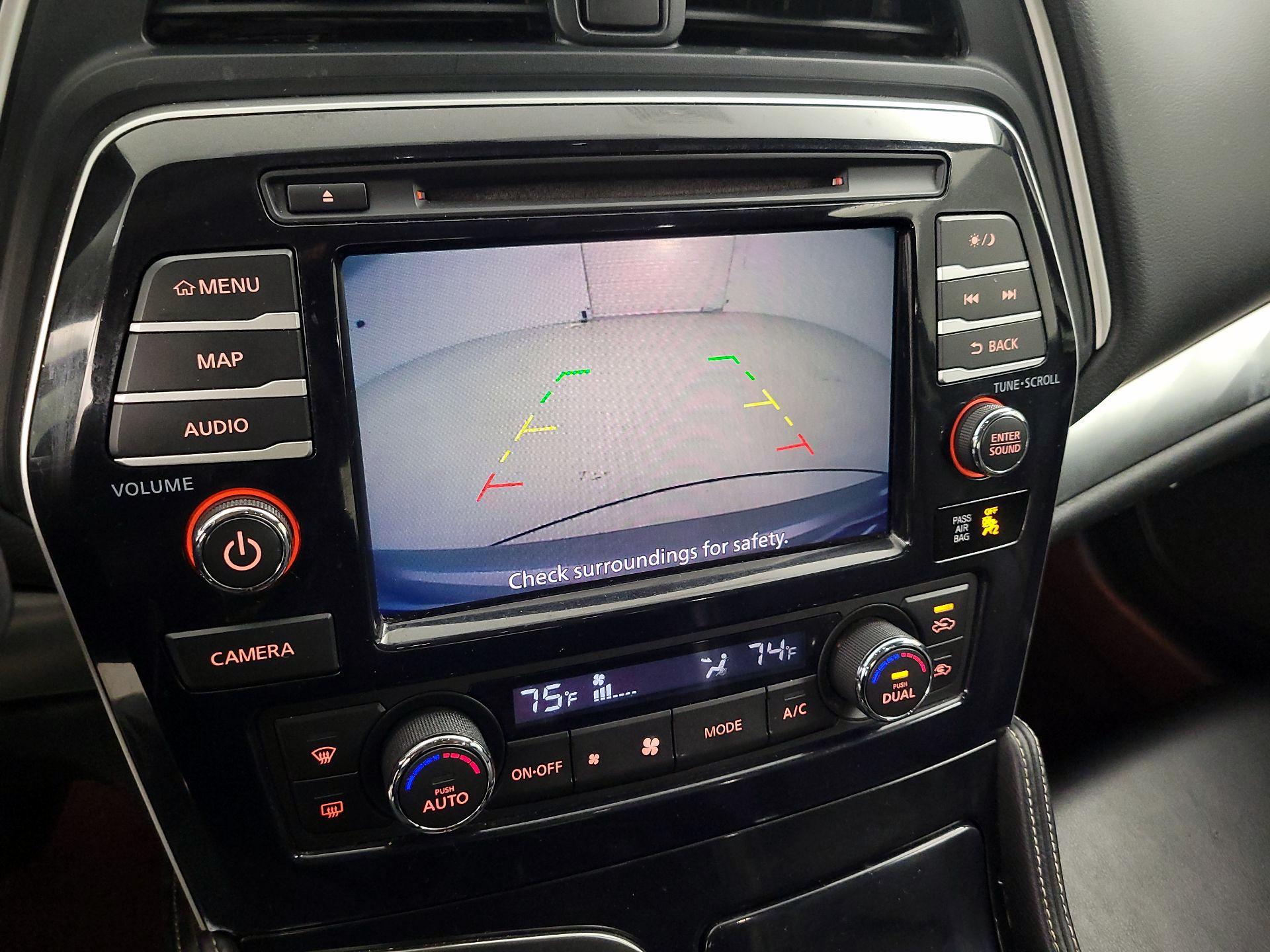 Thumbnail: 2019 Nissan Maxima - 15