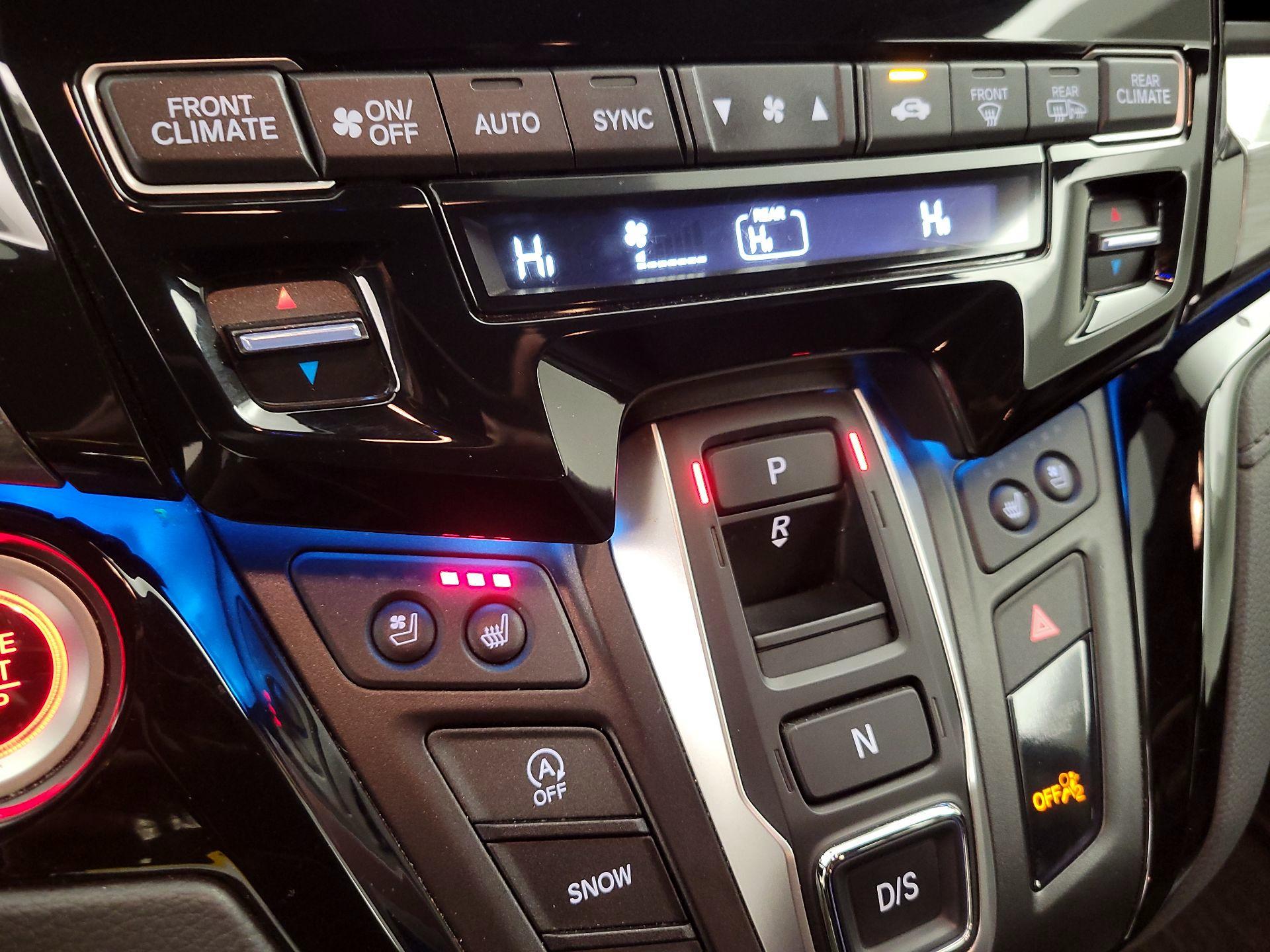 Thumbnail: 2024 Honda Odyssey - 16