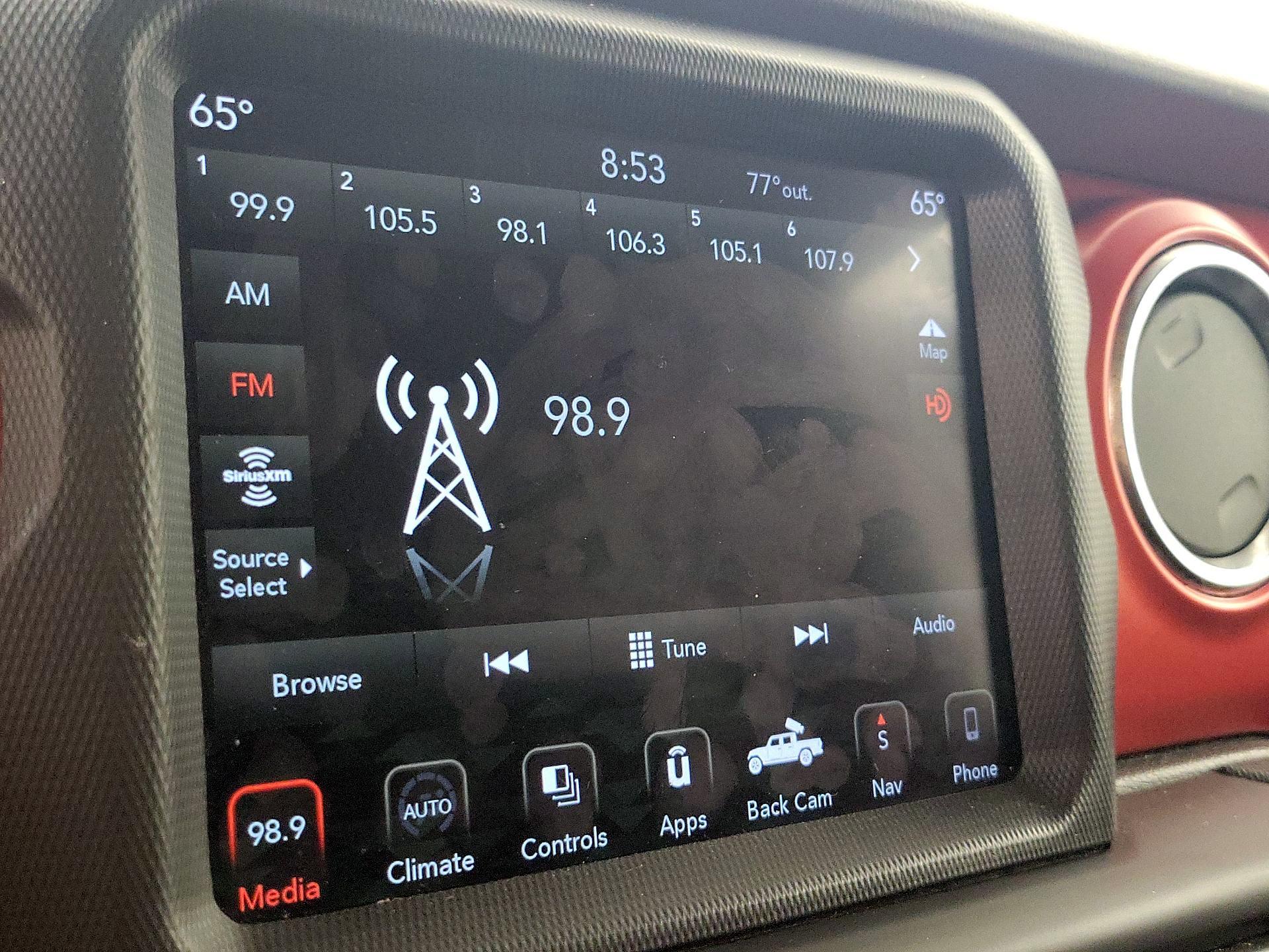 Thumbnail: 2020 Jeep Gladiator - 16