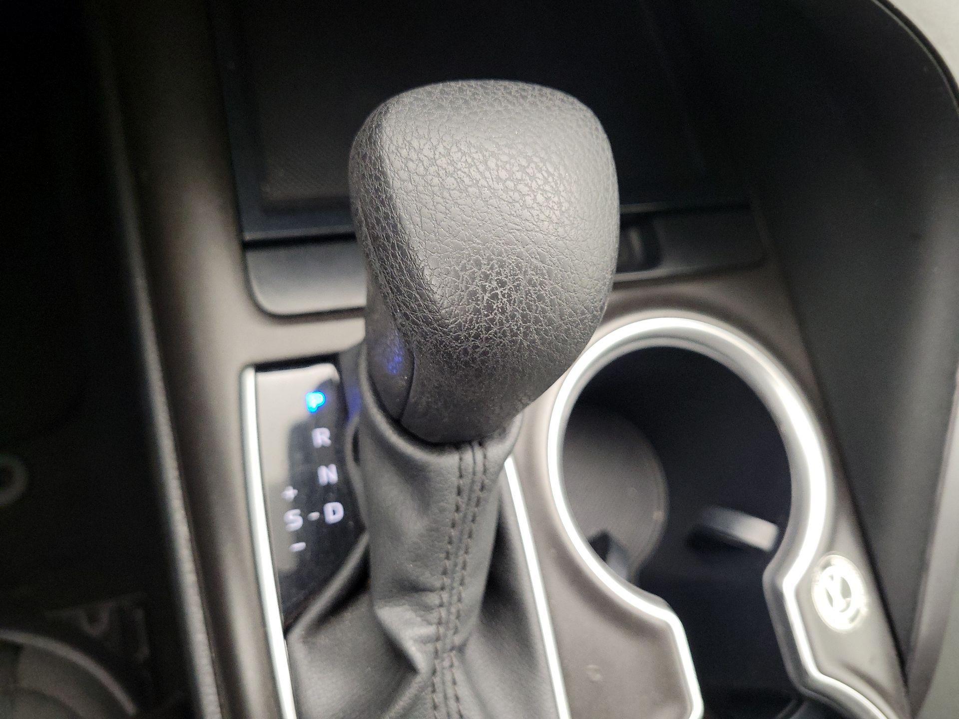 Thumbnail: 2024 Toyota Camry - 17