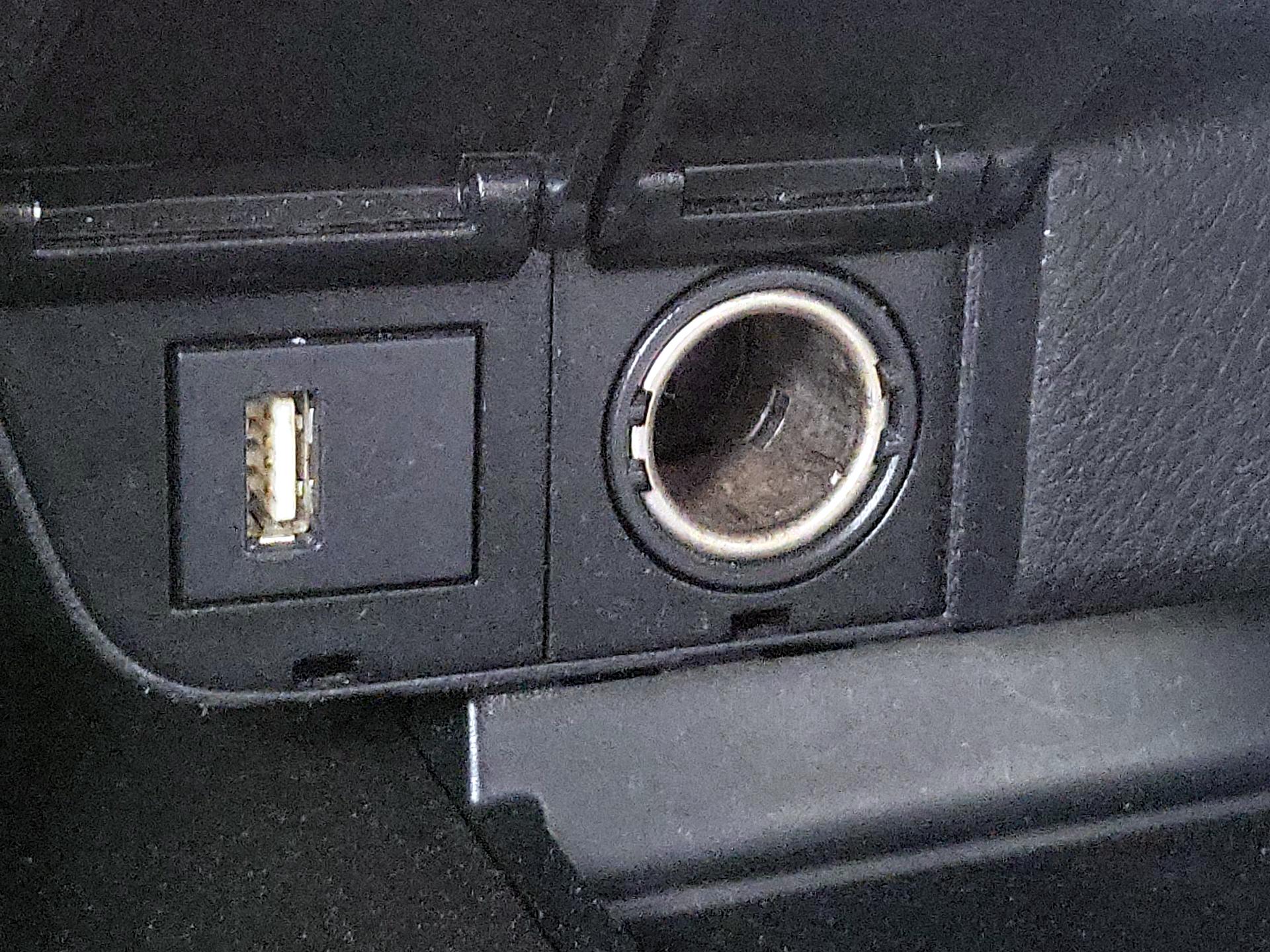 Thumbnail: 2024 Toyota Camry - 18