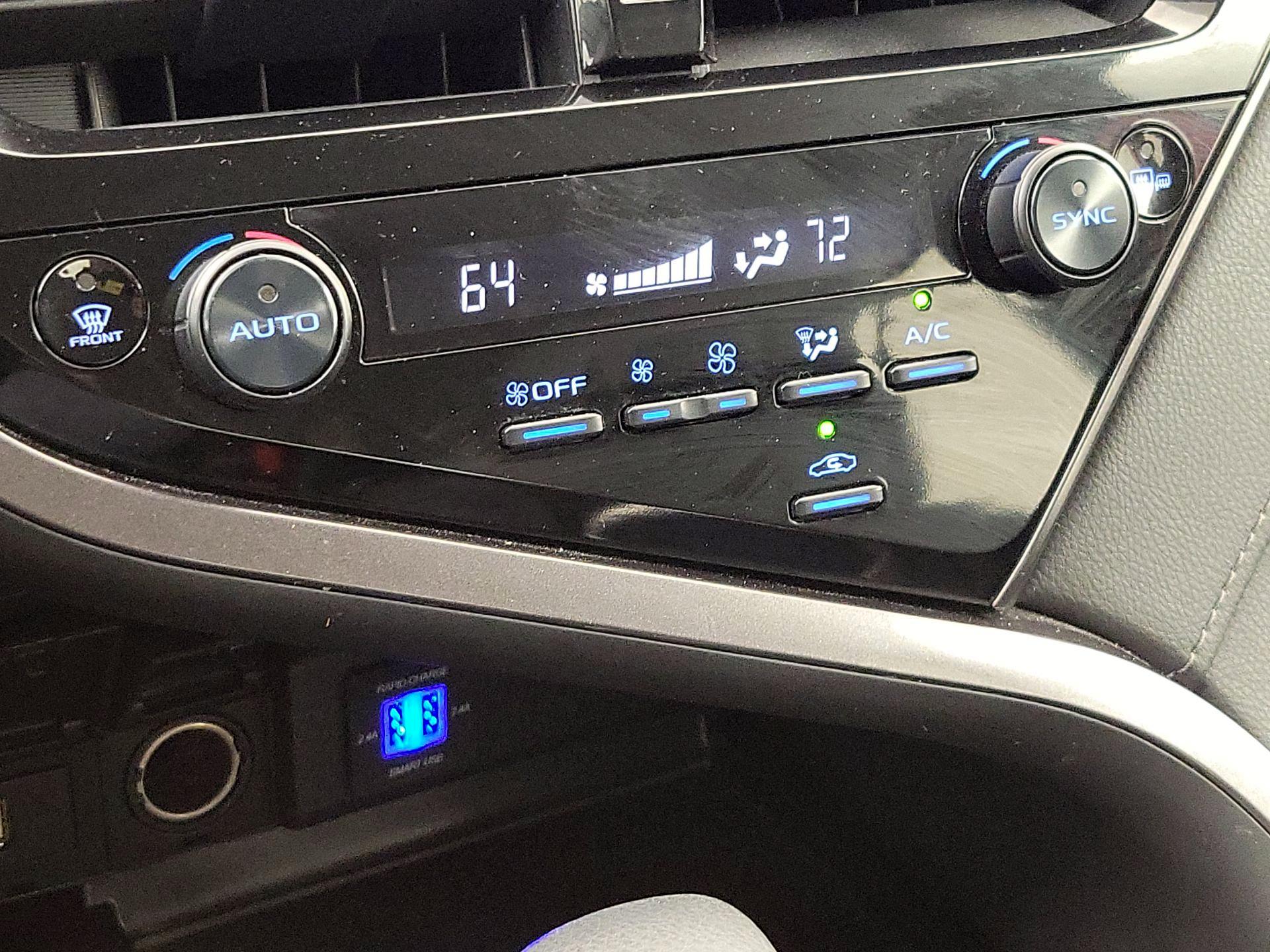 Thumbnail: 2024 Toyota Camry - 16