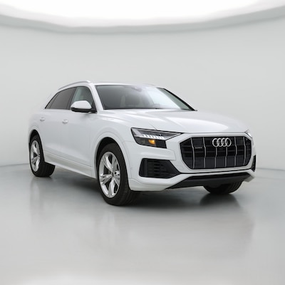 2023 Audi Q8 Premium